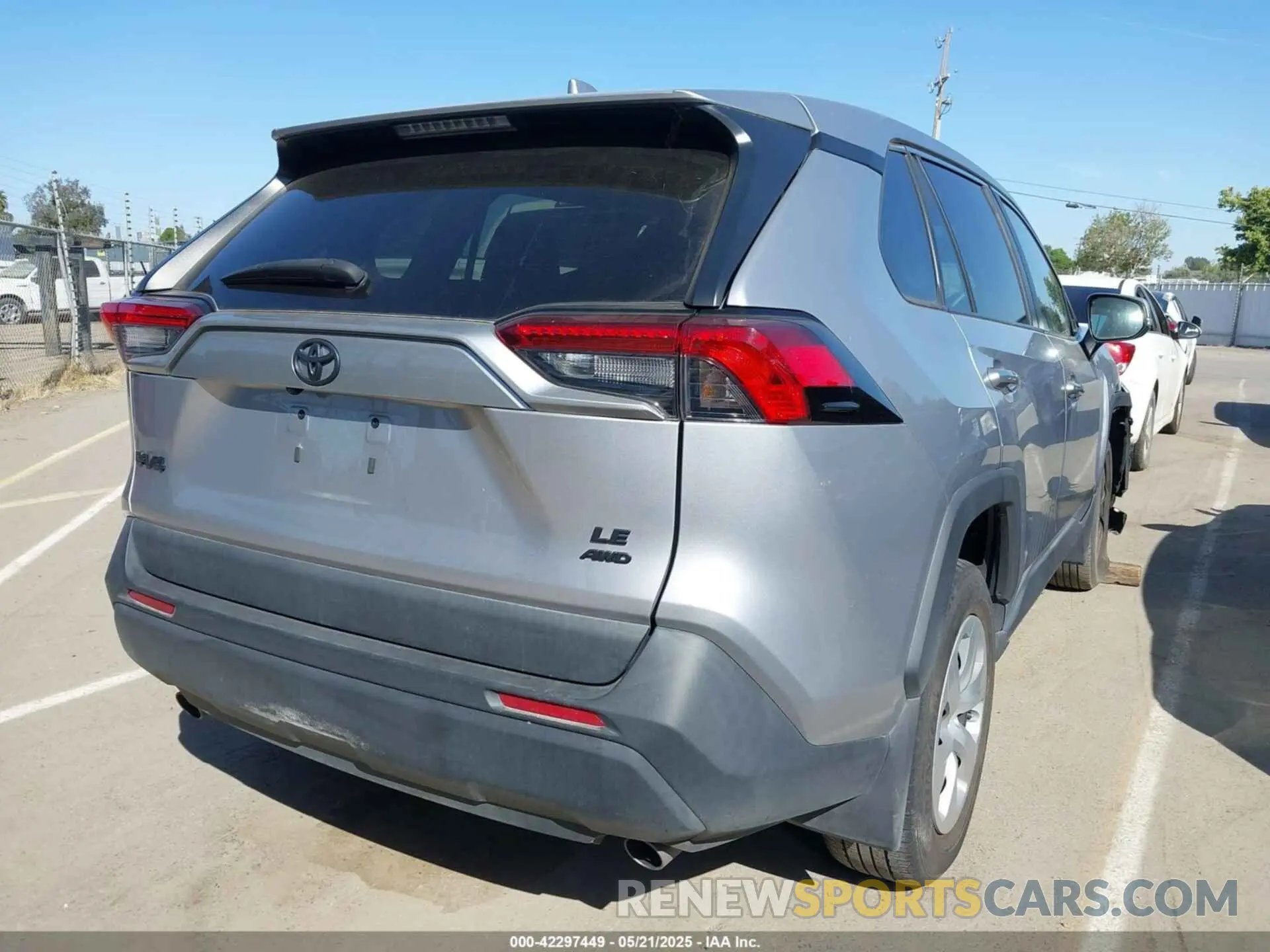 4 fotografías del automóvil dañado 2T3G1RFV4NC303838 TOYOTA RAV4 2022