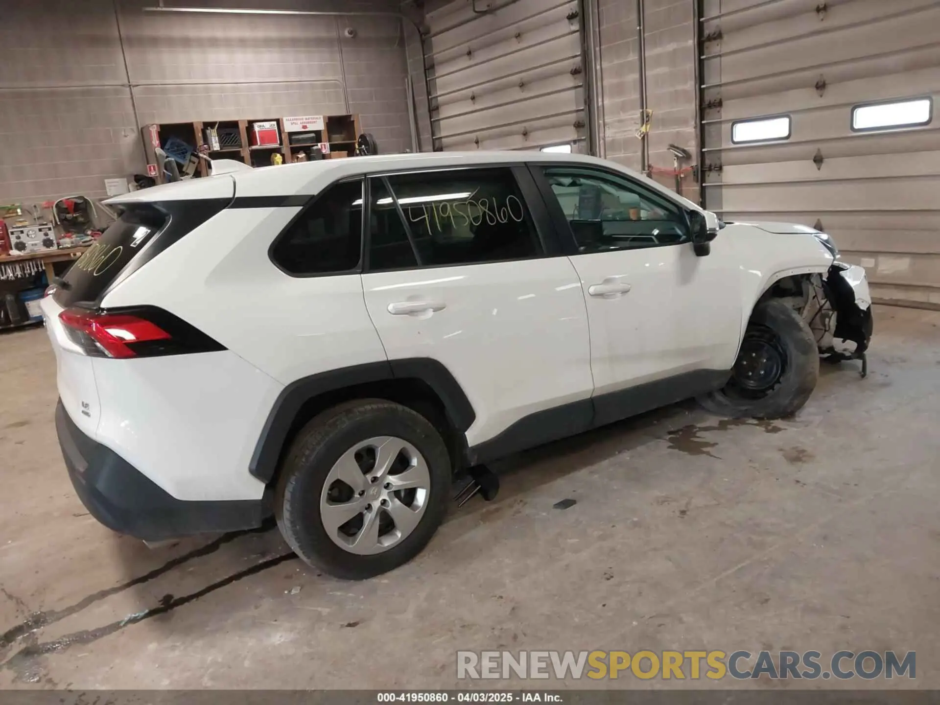 4 fotografías del automóvil dañado 2T3G1RFV4NC312202 TOYOTA RAV4 2022