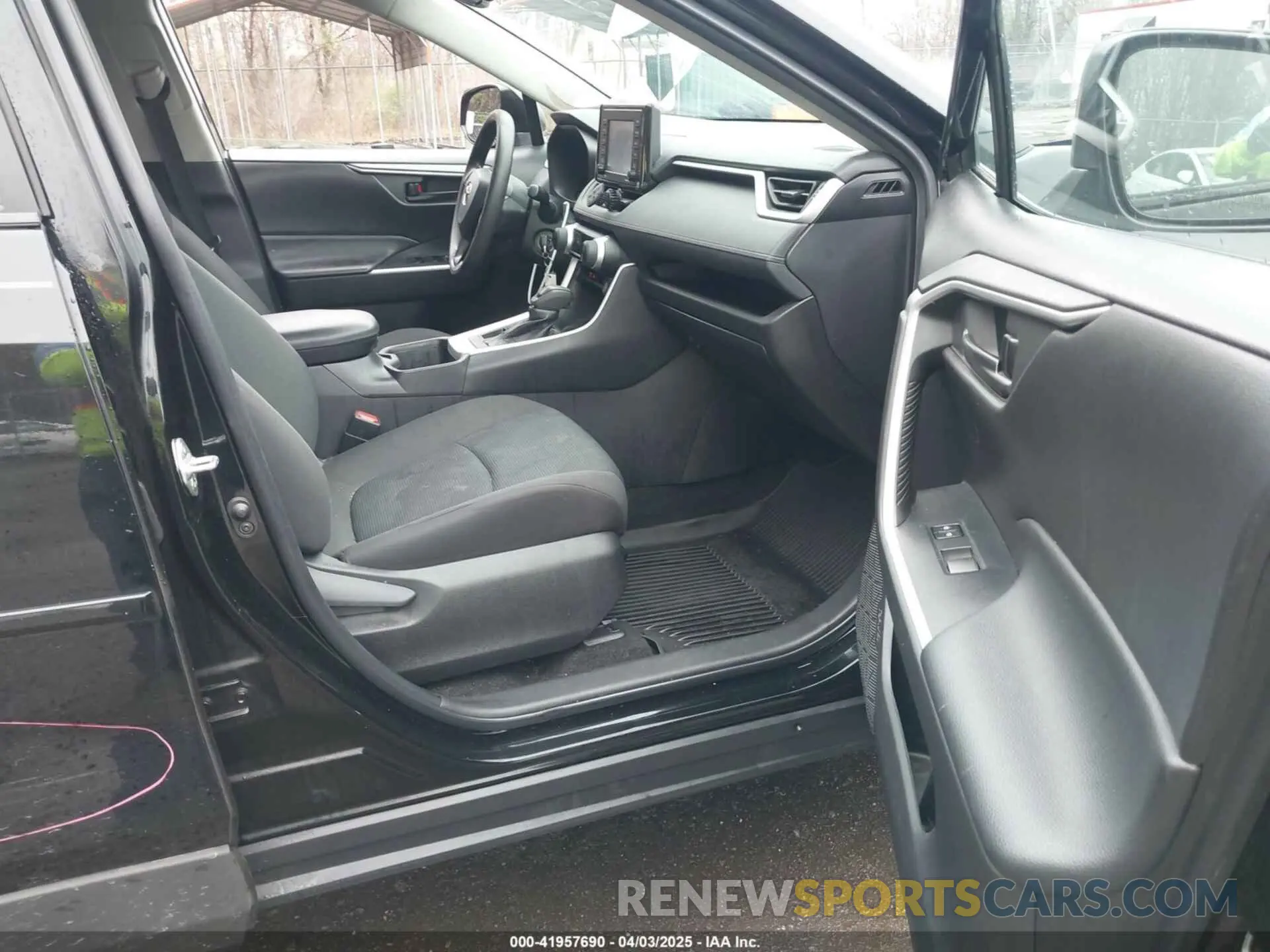 5 fotografías del automóvil dañado 2T3G1RFV7NW317134 TOYOTA RAV4 2022