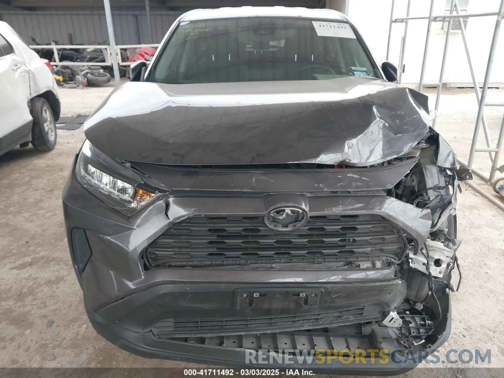 12 fotografías del automóvil dañado 2T3H1RFV0NW212570 TOYOTA RAV4 2022