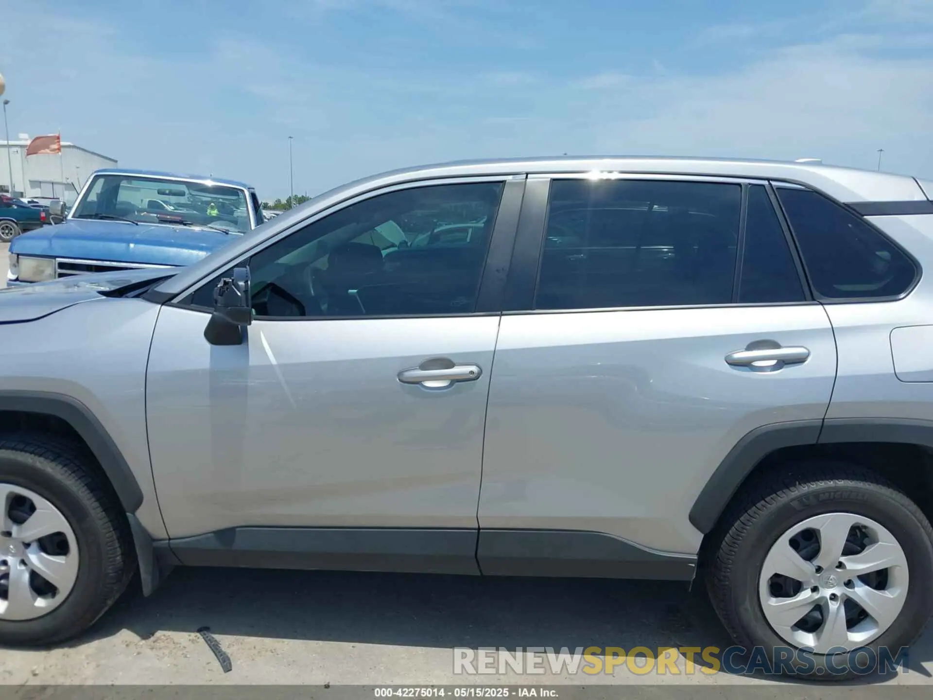 14 fotografías del automóvil dañado 2T3H1RFV2NC212569 TOYOTA RAV4 2022