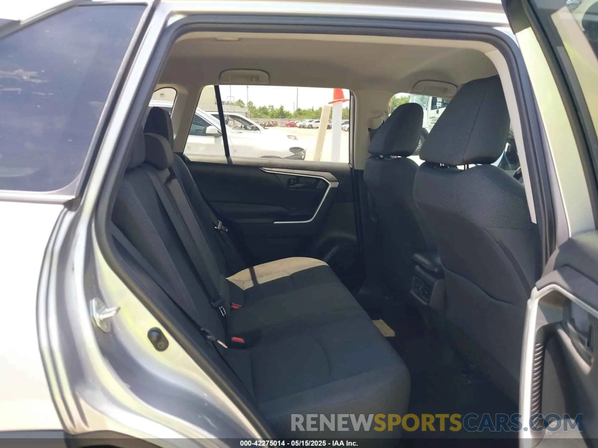 8 fotografías del automóvil dañado 2T3H1RFV2NC212569 TOYOTA RAV4 2022