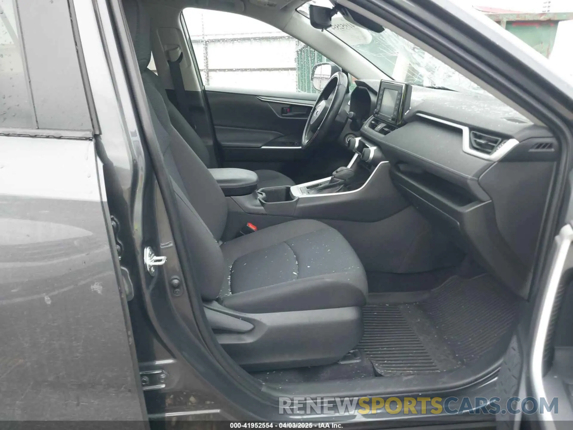 5 fotografías del automóvil dañado 2T3H1RFV2NW220296 TOYOTA RAV4 2022