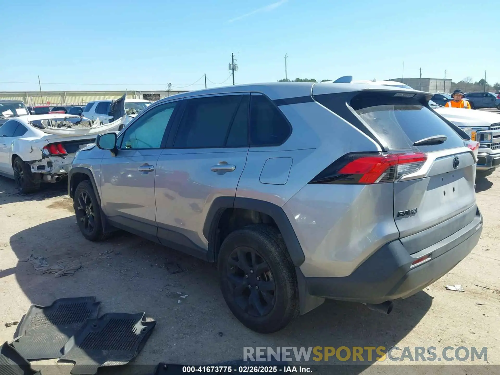 3 fotografías del automóvil dañado 2T3H1RFV3NW200526 TOYOTA RAV4 2022
