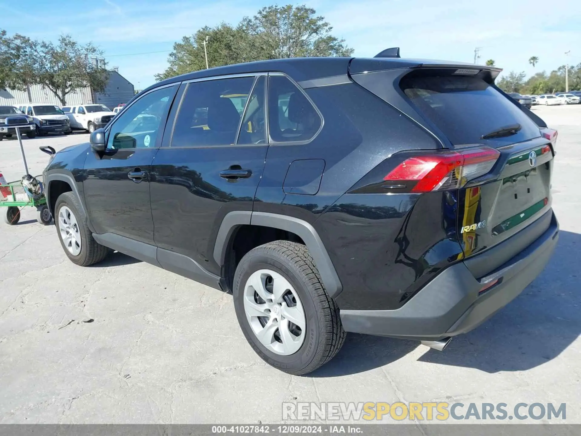 3 fotografías del automóvil dañado 2T3H1RFV4NW208960 TOYOTA RAV4 2022