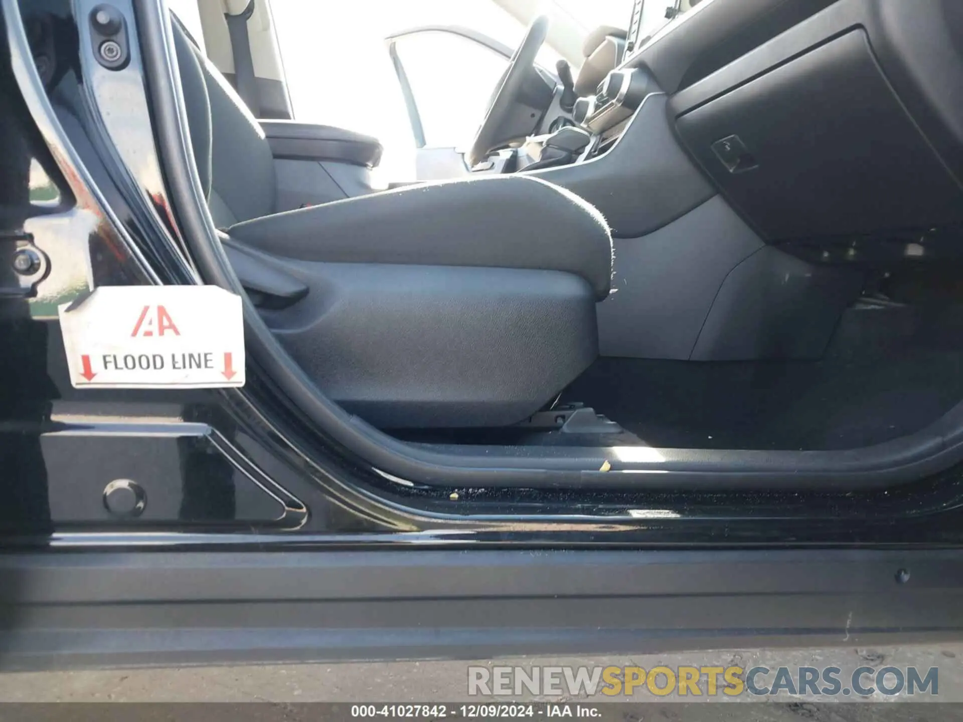 6 fotografías del automóvil dañado 2T3H1RFV4NW208960 TOYOTA RAV4 2022