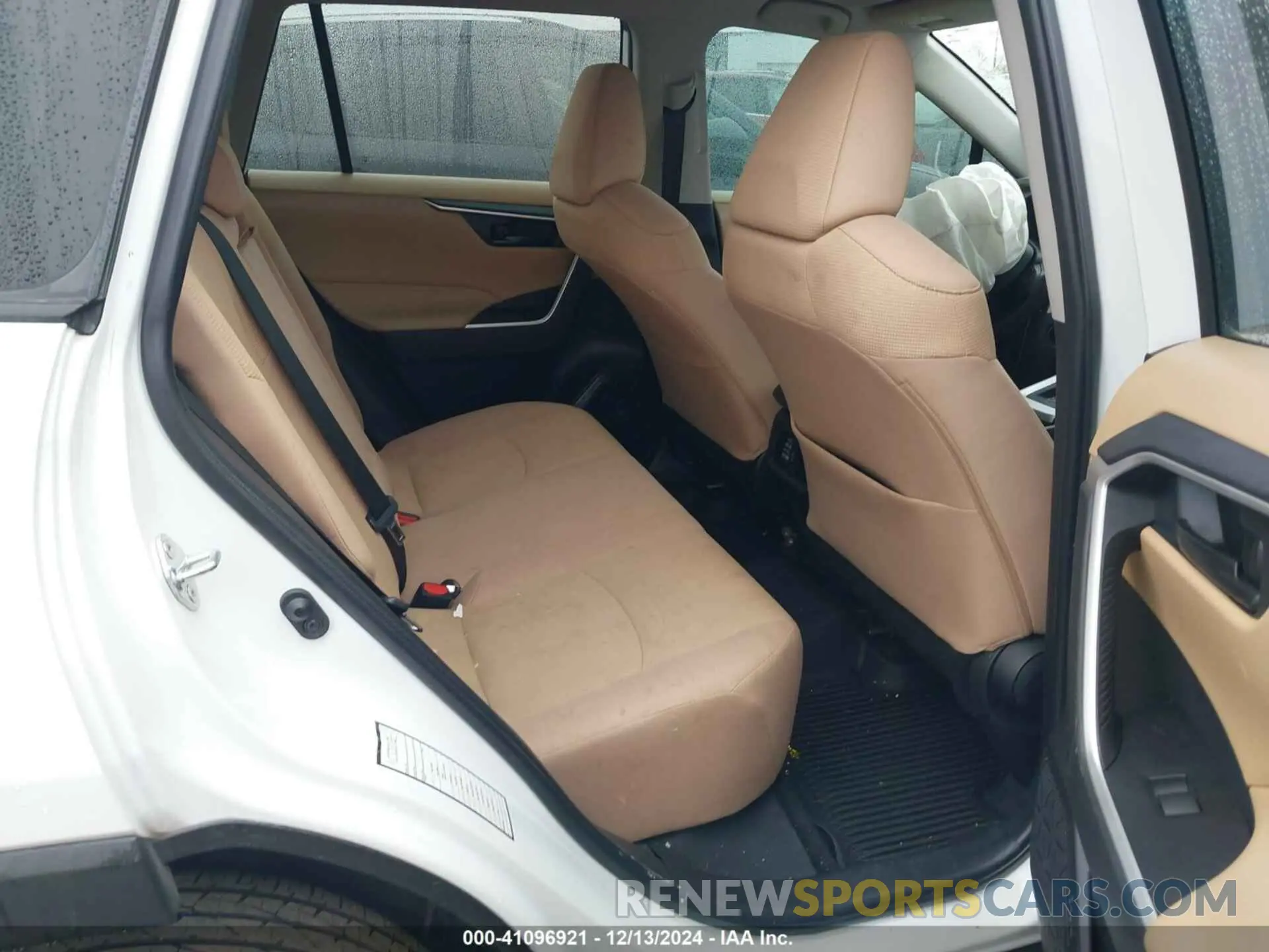 8 fotografías del automóvil dañado 2T3H1RFV8NW186722 TOYOTA RAV4 2022