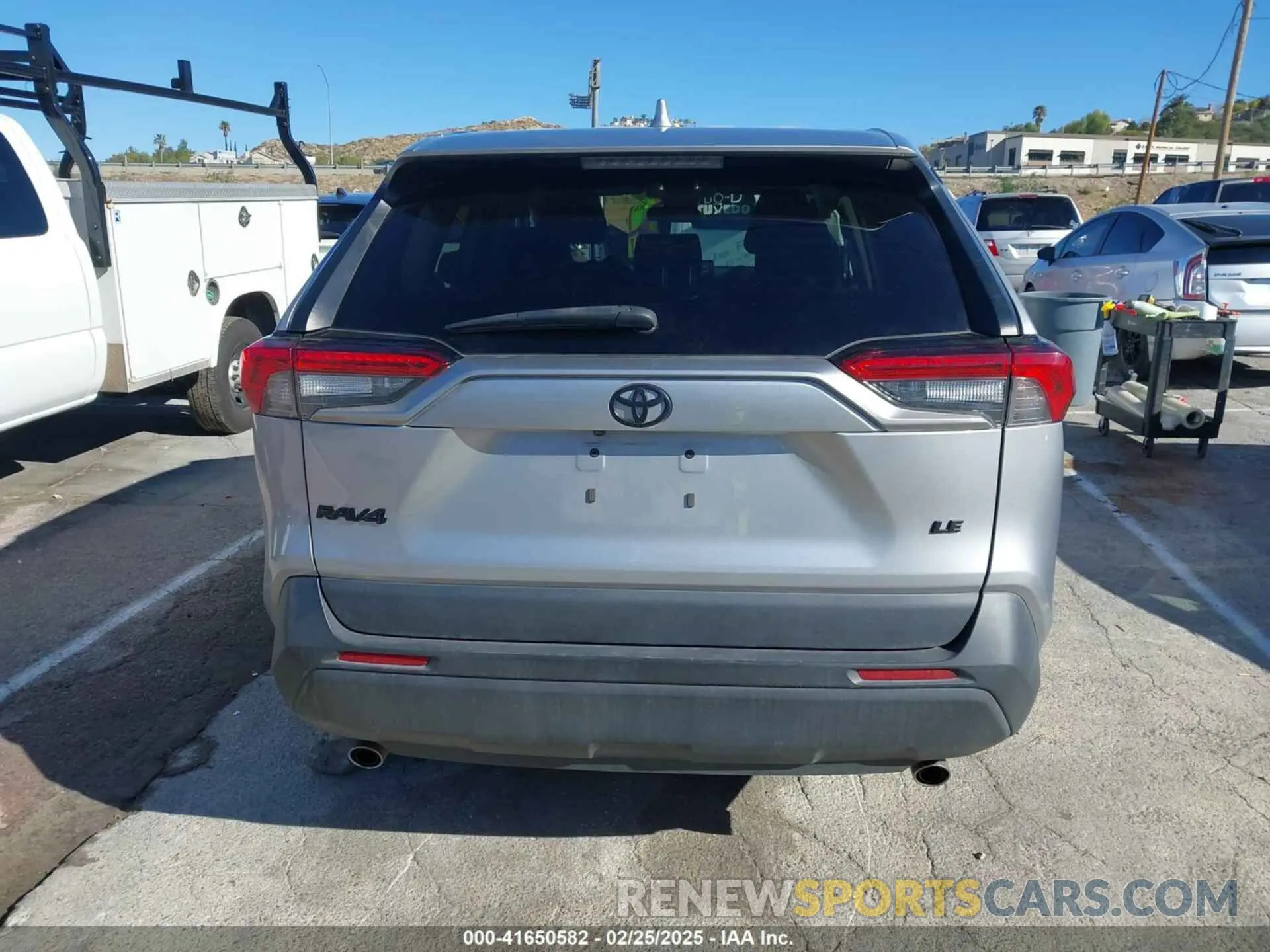 16 fotografías del automóvil dañado 2T3H1RFV8NW194366 TOYOTA RAV4 2022