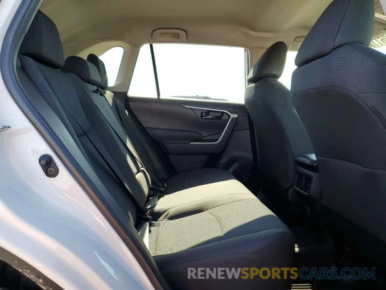 11 fotografías del automóvil dañado 2T3H1RFV9NW216620 TOYOTA RAV4 2022