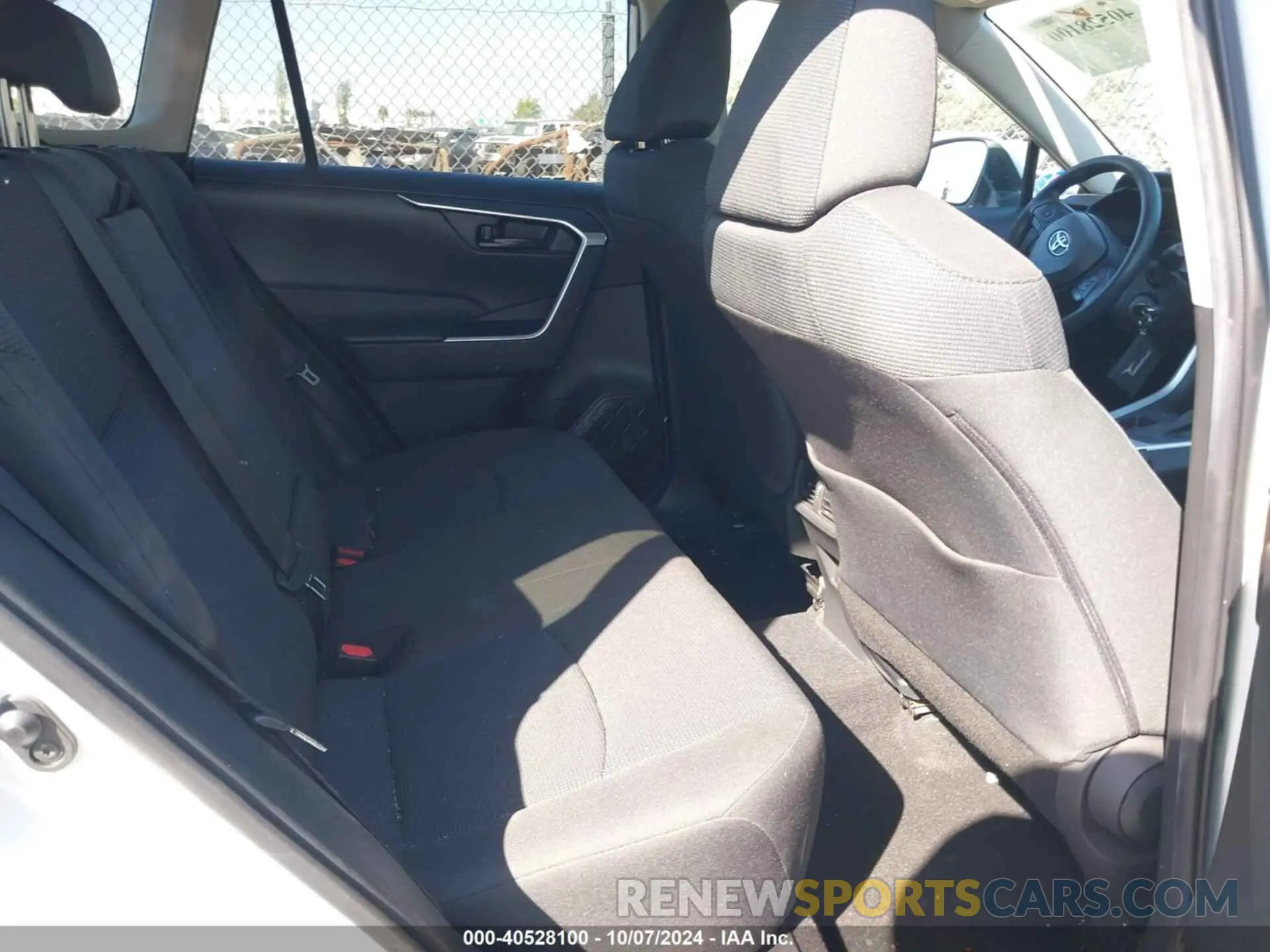 8 fotografías del automóvil dañado 2T3K1RFV1NC201732 TOYOTA RAV4 2022