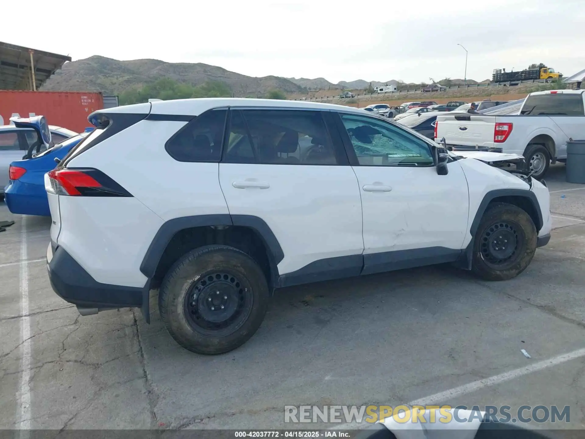 13 fotografías del automóvil dañado 2T3K1RFV3NC188126 TOYOTA RAV4 2022