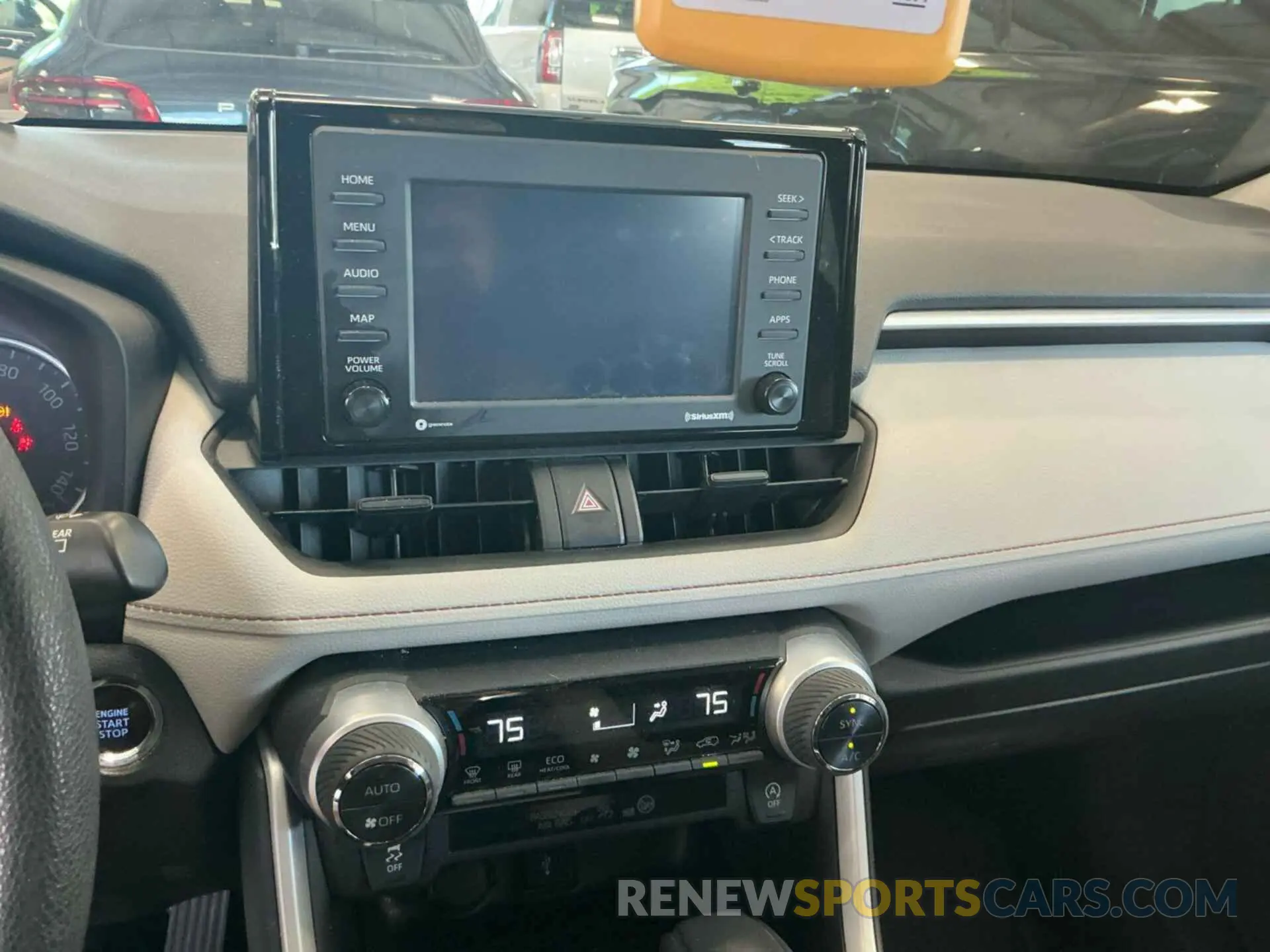 19 fotografías del automóvil dañado 2T3P1RFV0NC281871 TOYOTA RAV4 2022