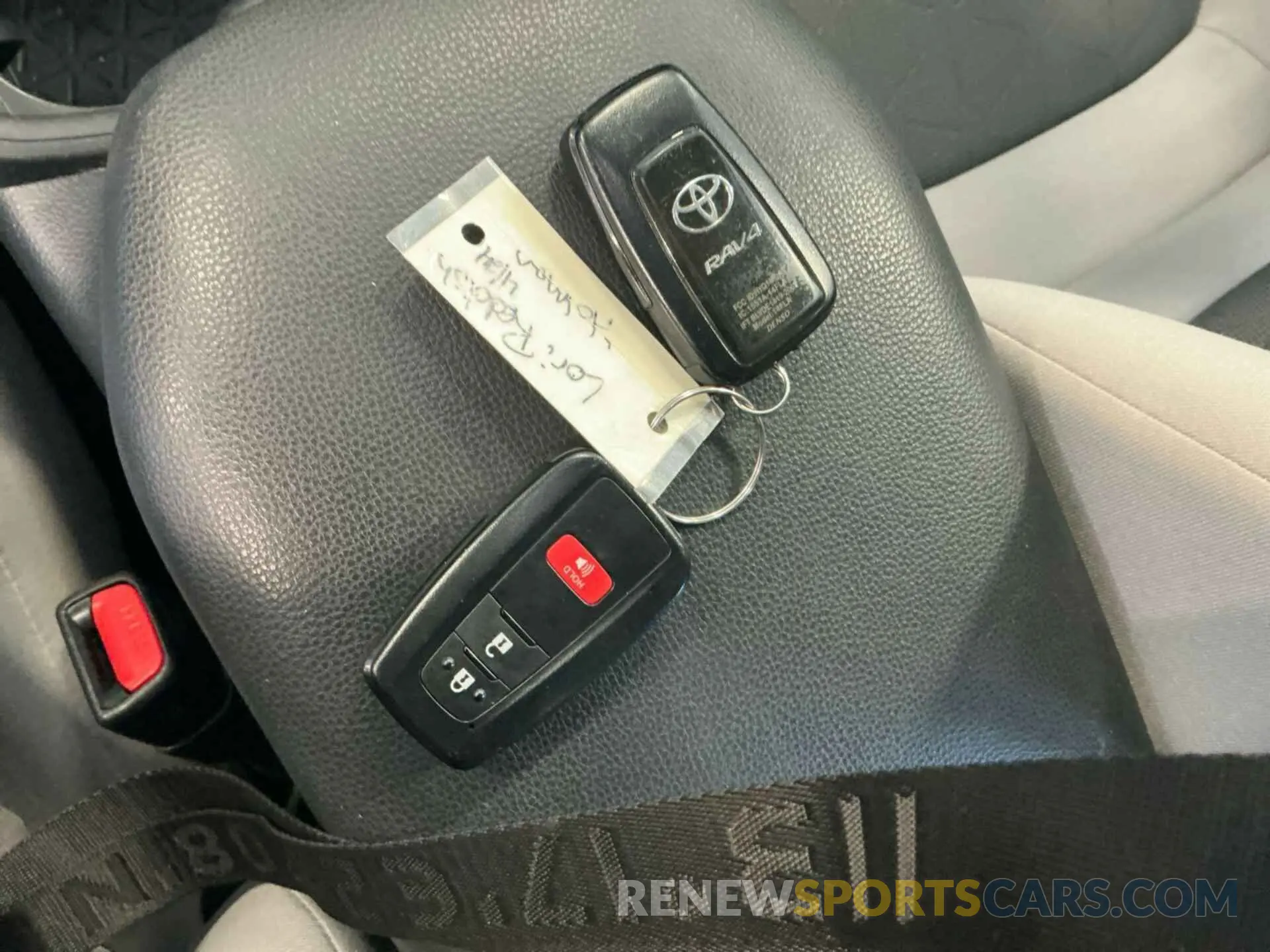 20 fotografías del automóvil dañado 2T3P1RFV0NC281871 TOYOTA RAV4 2022