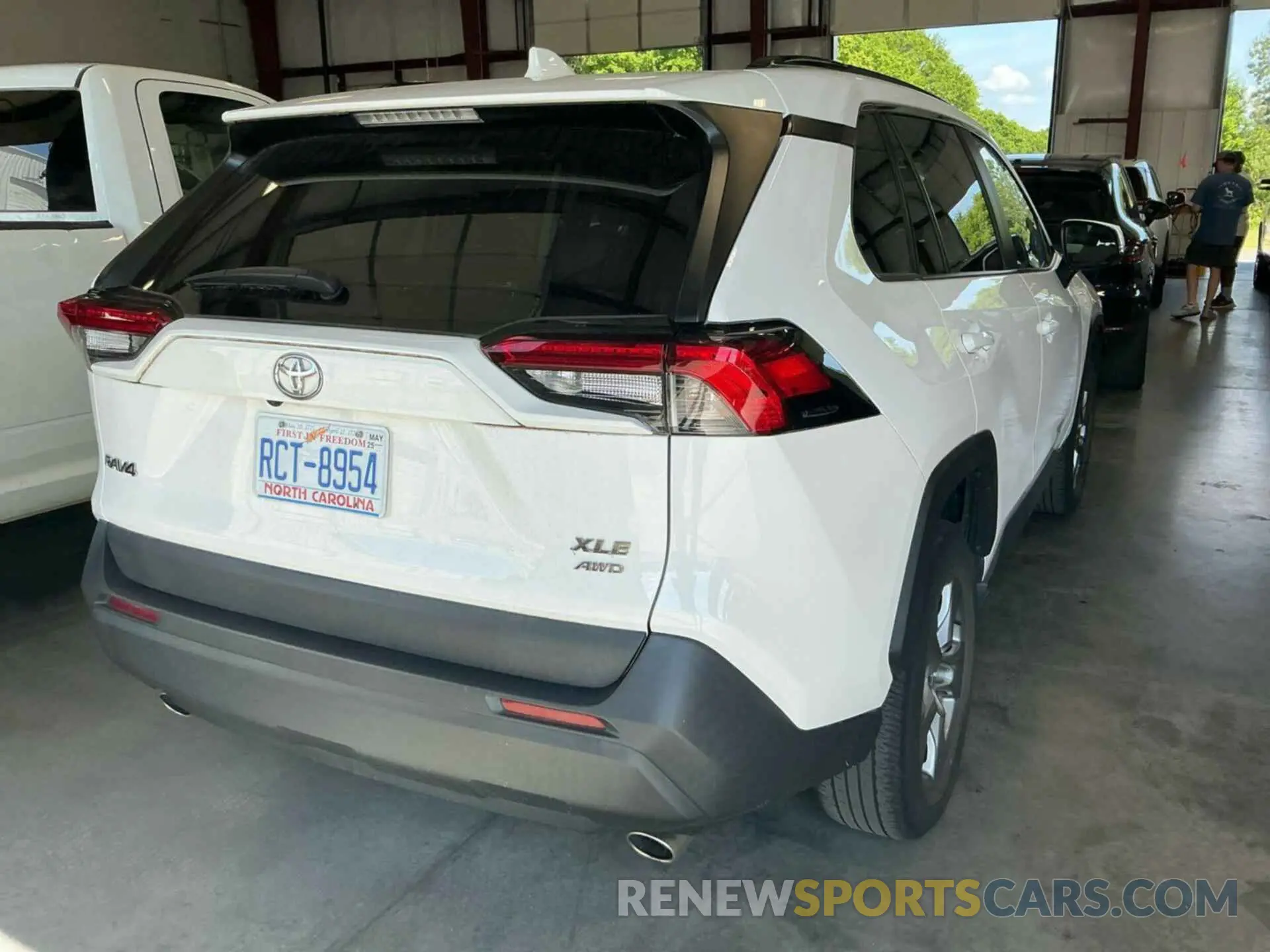 9 fotografías del automóvil dañado 2T3P1RFV0NC281871 TOYOTA RAV4 2022