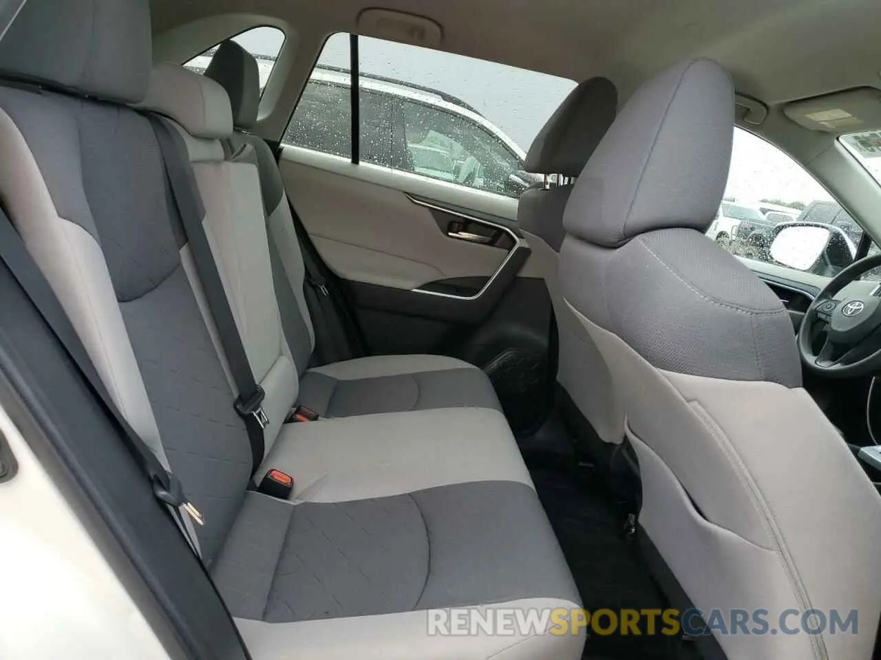 10 fotografías del automóvil dañado 2T3P1RFV0NC300127 TOYOTA RAV4 2022