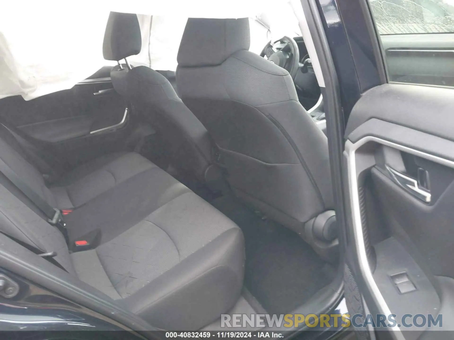 8 fotografías del automóvil dañado 2T3P1RFV0NW279343 TOYOTA RAV4 2022