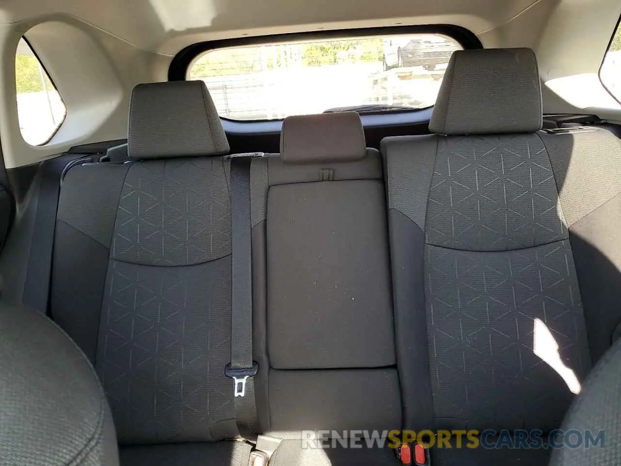 10 fotografías del automóvil dañado 2T3P1RFV0NW322269 TOYOTA RAV4 2022