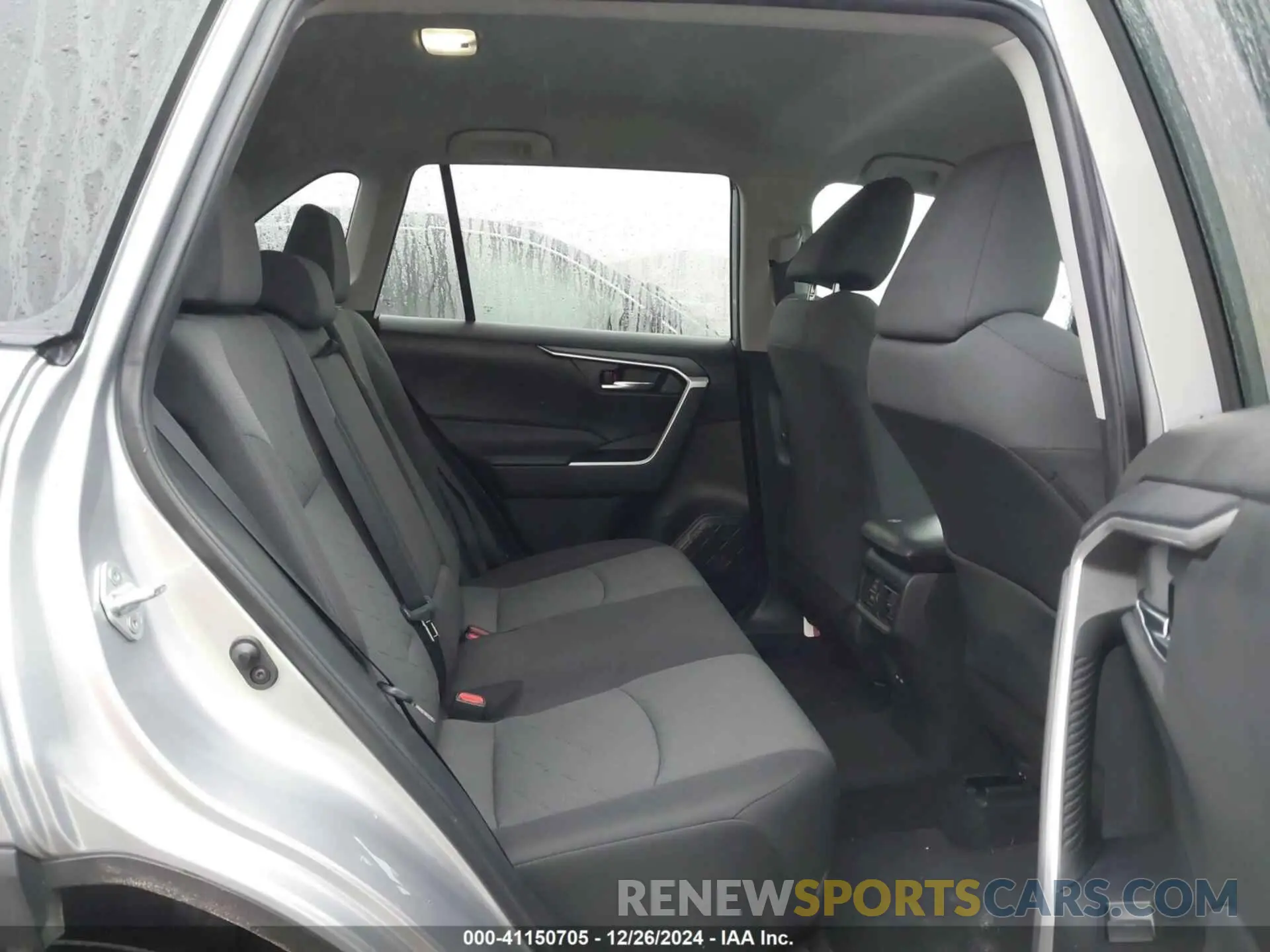 8 fotografías del automóvil dañado 2T3P1RFV1NC273746 TOYOTA RAV4 2022