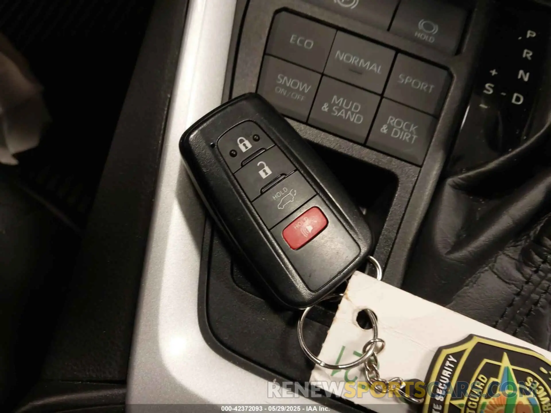 11 fotografías del automóvil dañado 2T3P1RFV3NC259542 TOYOTA RAV4 2022