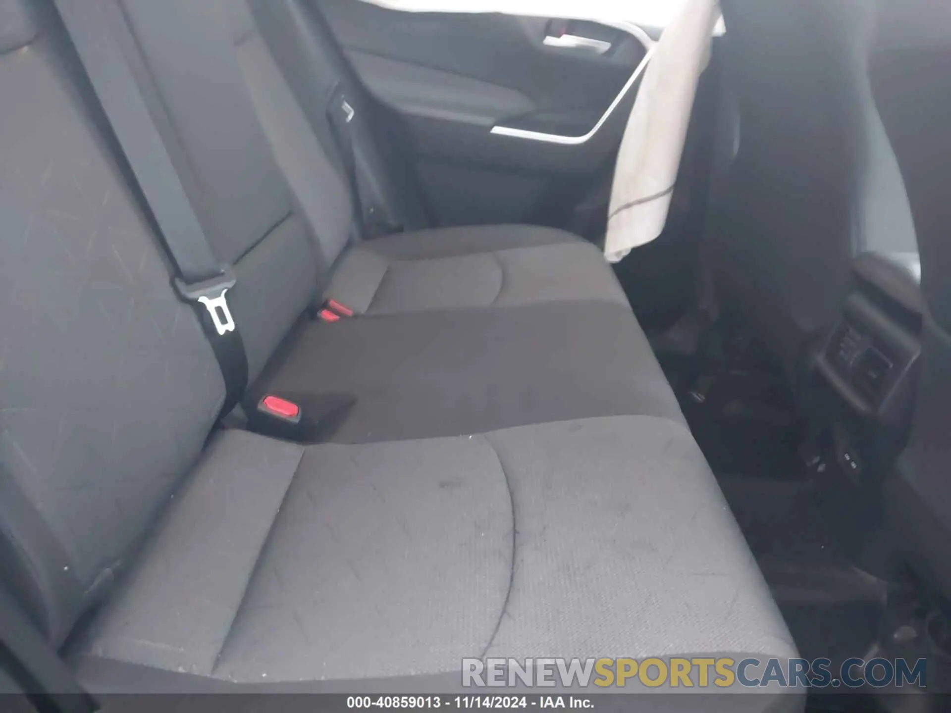 8 fotografías del automóvil dañado 2T3P1RFV3NC268046 TOYOTA RAV4 2022