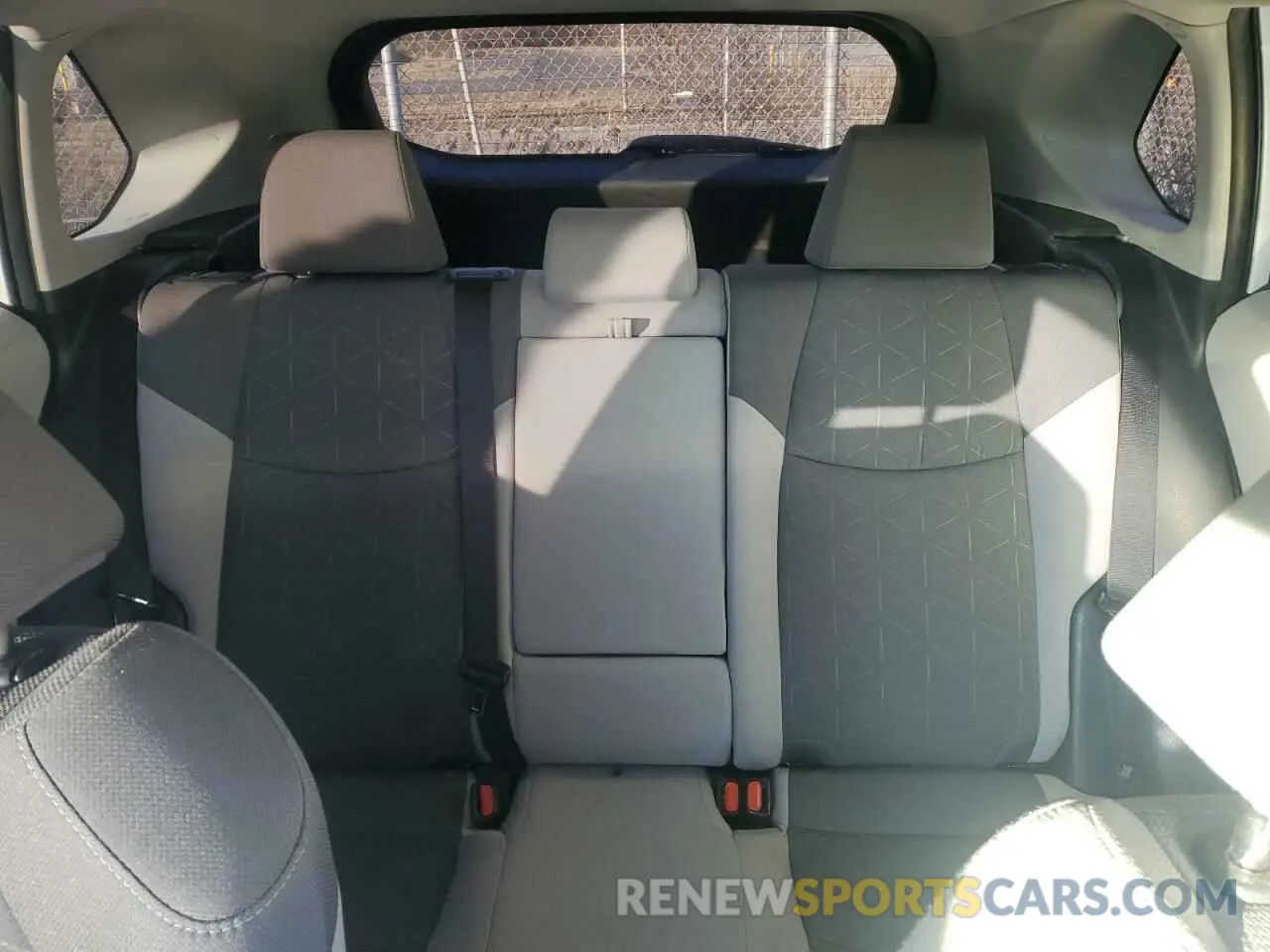 10 fotografías del automóvil dañado 2T3P1RFV3NC290693 TOYOTA RAV4 2022