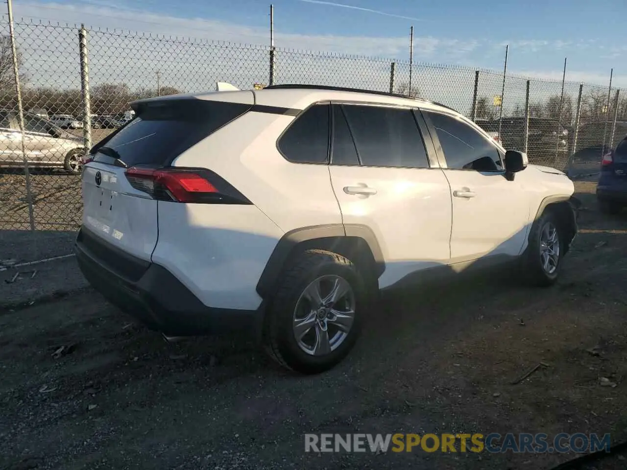 3 fotografías del automóvil dañado 2T3P1RFV3NC290693 TOYOTA RAV4 2022