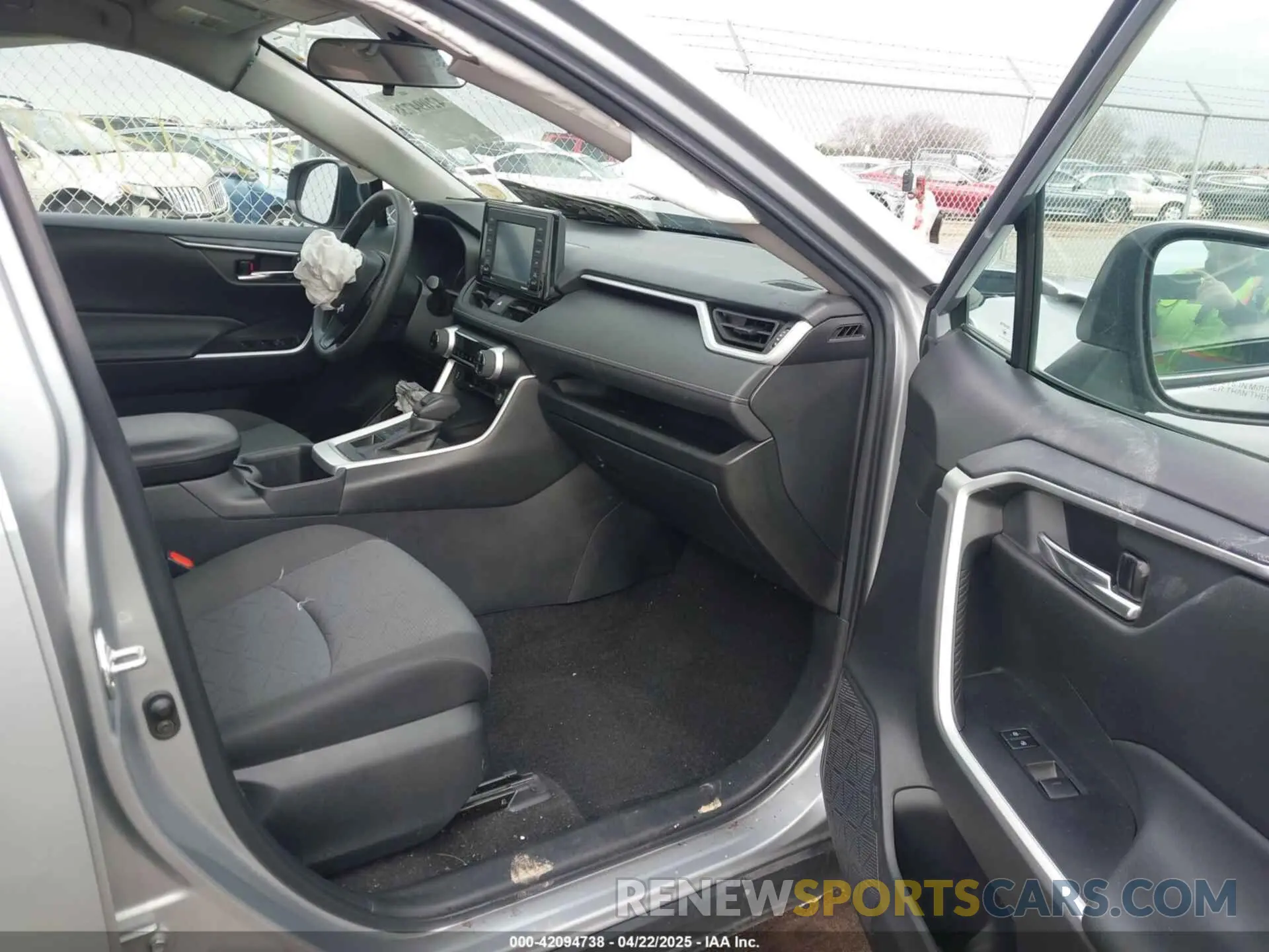 5 fotografías del automóvil dañado 2T3P1RFV3NW266151 TOYOTA RAV4 2022