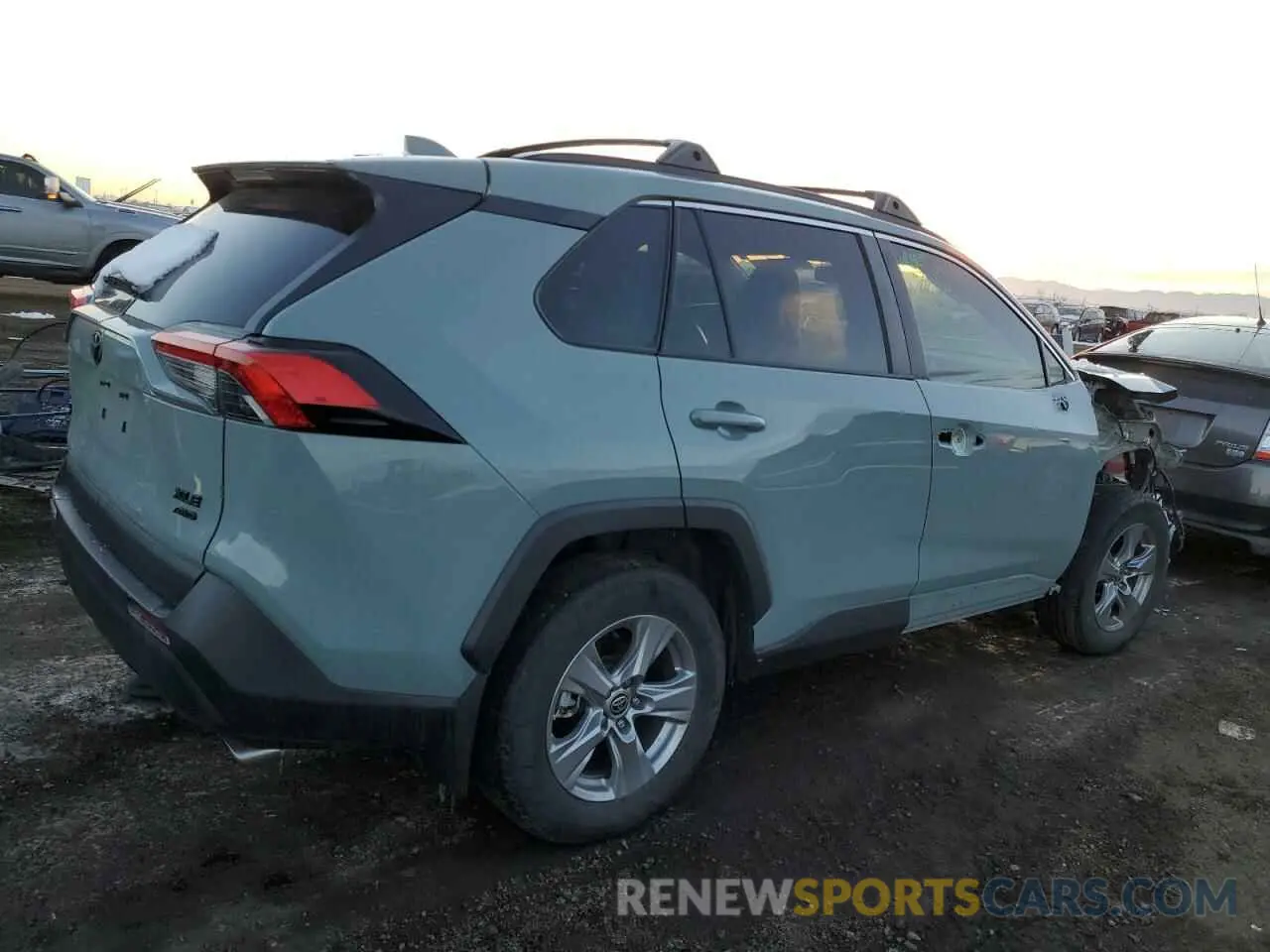 3 fotografías del automóvil dañado 2T3P1RFV3NW319060 TOYOTA RAV4 2022