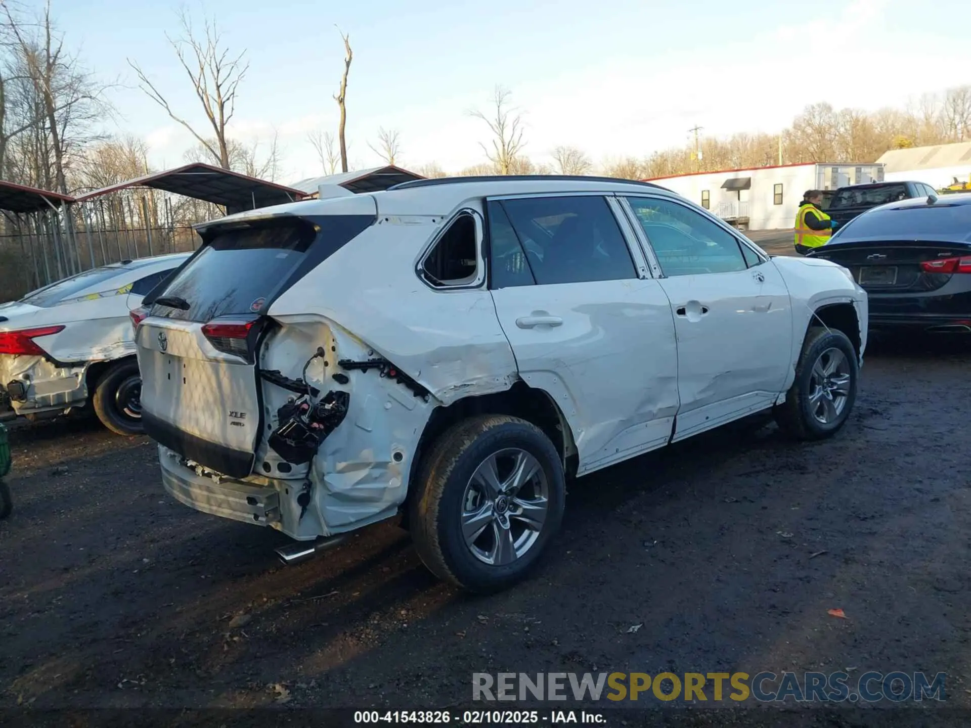 4 fotografías del automóvil dañado 2T3P1RFV4NC305332 TOYOTA RAV4 2022