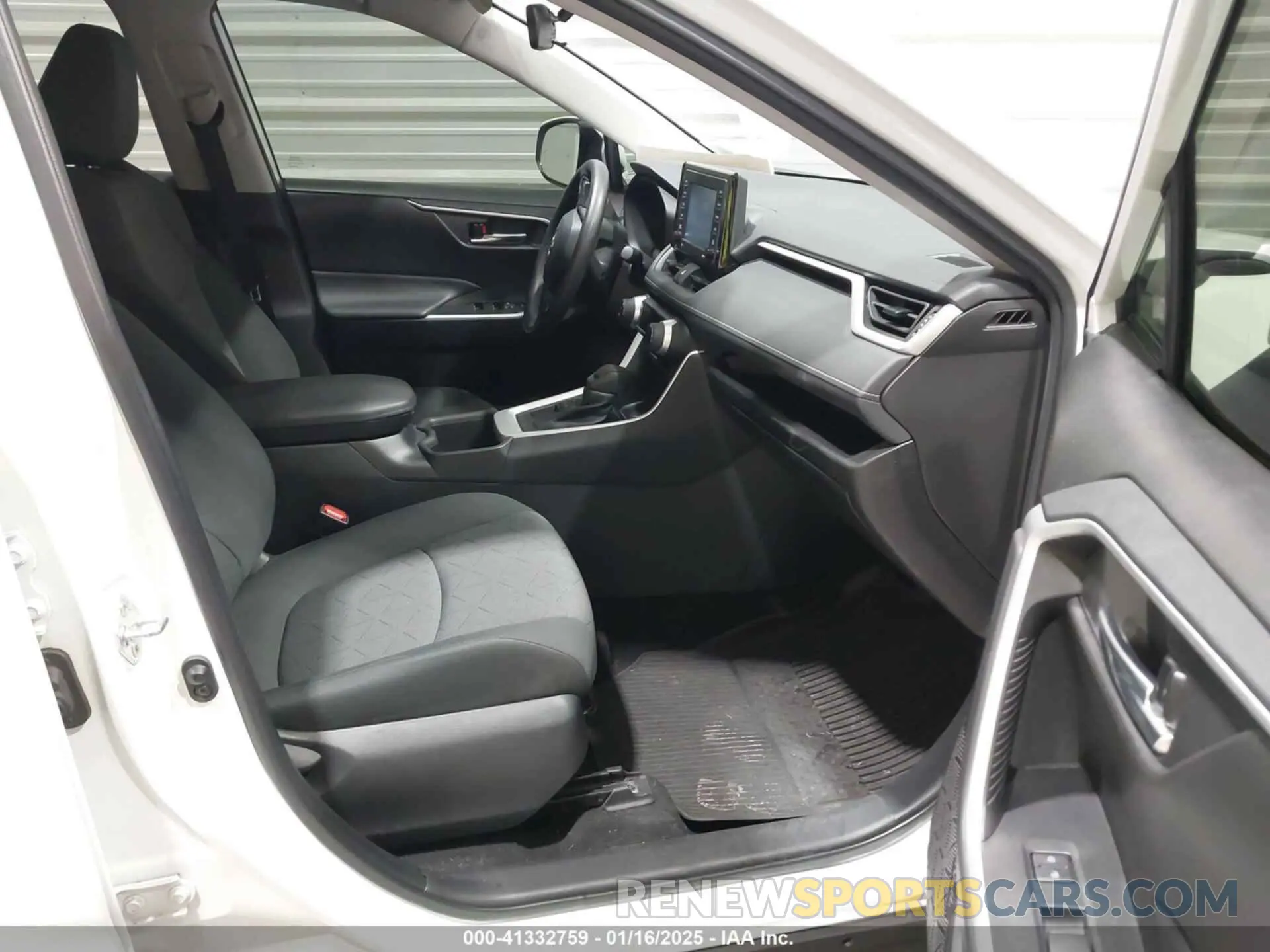 5 fotografías del automóvil dañado 2T3P1RFV5NC283986 TOYOTA RAV4 2022