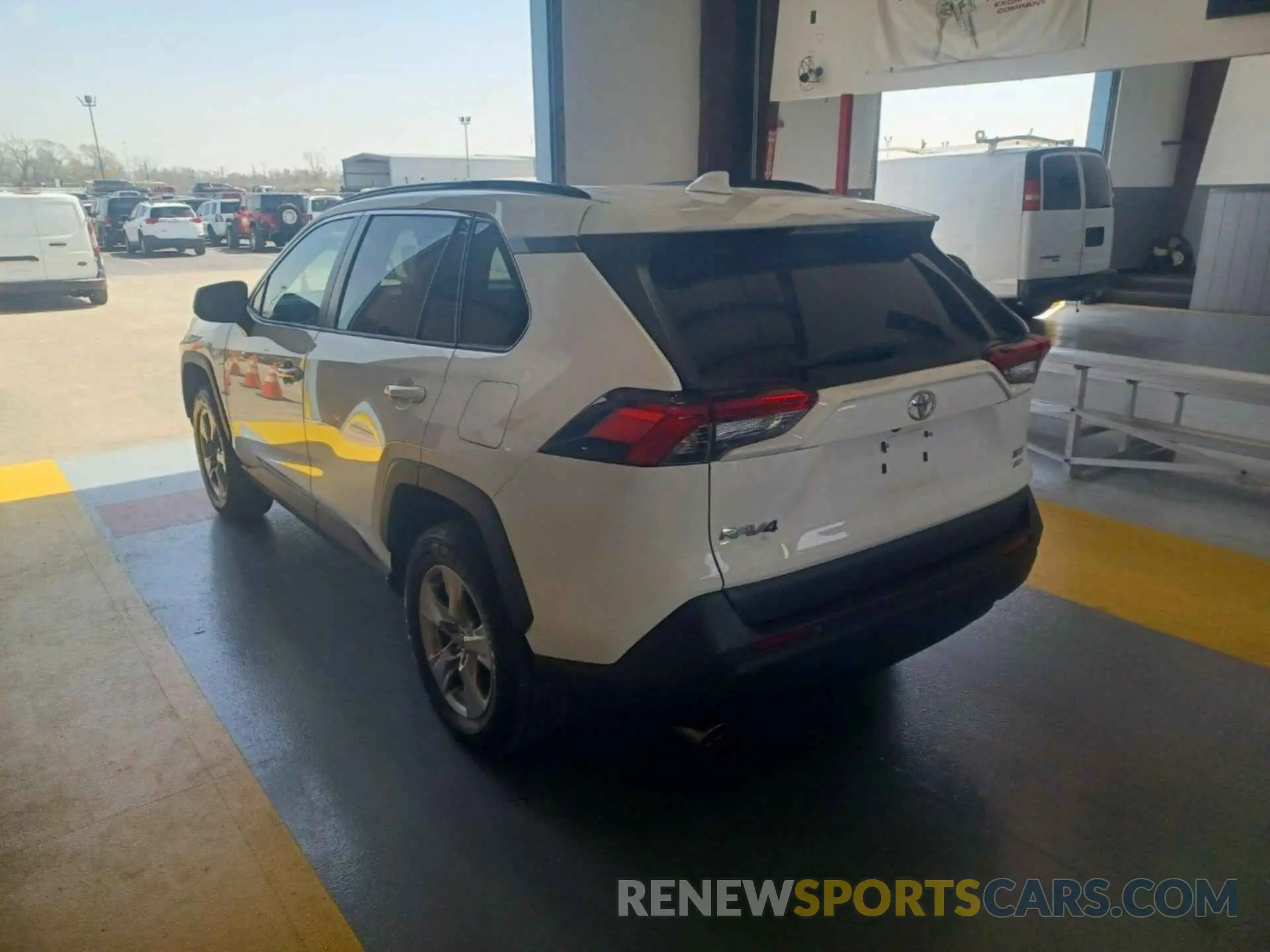 14 fotografías del automóvil dañado 2T3P1RFV5NC288721 TOYOTA RAV4 2022