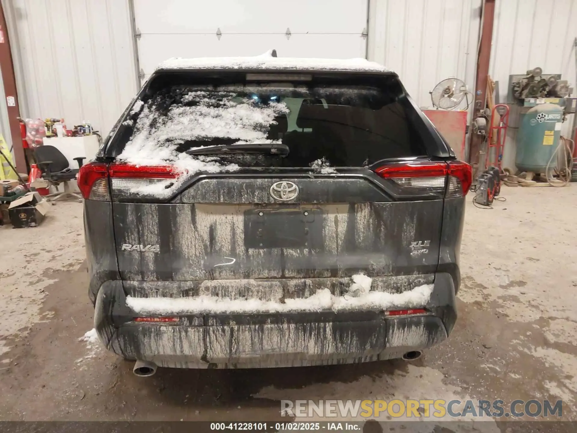 16 fotografías del automóvil dañado 2T3P1RFV5NC303833 TOYOTA RAV4 2022