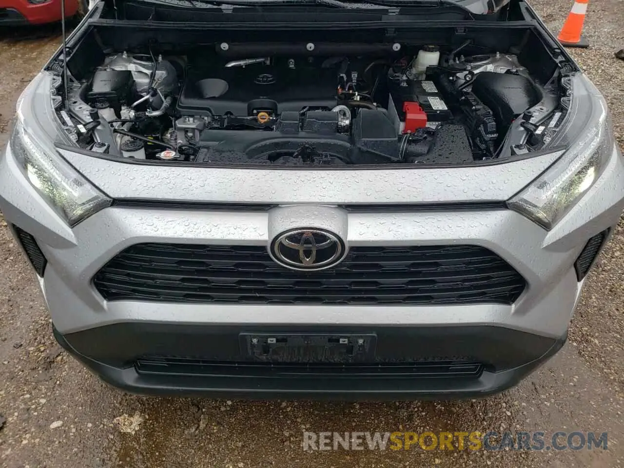 11 fotografías del automóvil dañado 2T3P1RFV5NW260805 TOYOTA RAV4 2022