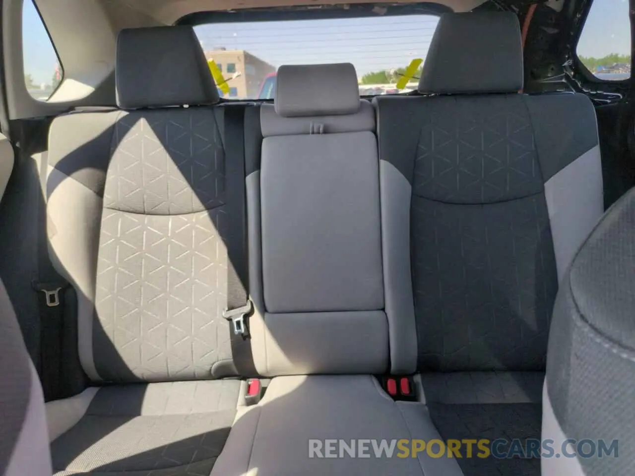 10 fotografías del automóvil dañado 2T3P1RFV6NC280031 TOYOTA RAV4 2022