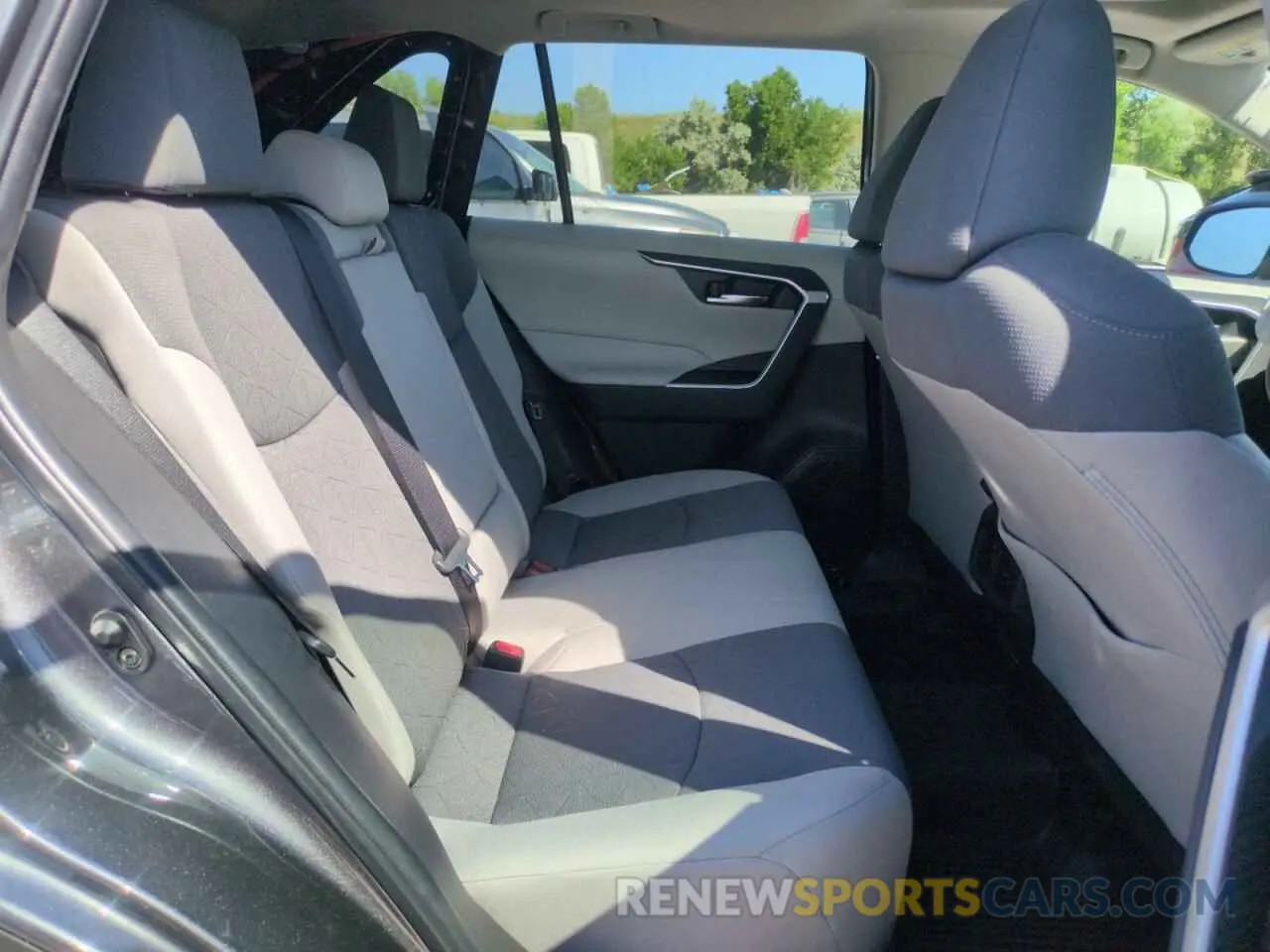 11 fotografías del automóvil dañado 2T3P1RFV6NC280031 TOYOTA RAV4 2022
