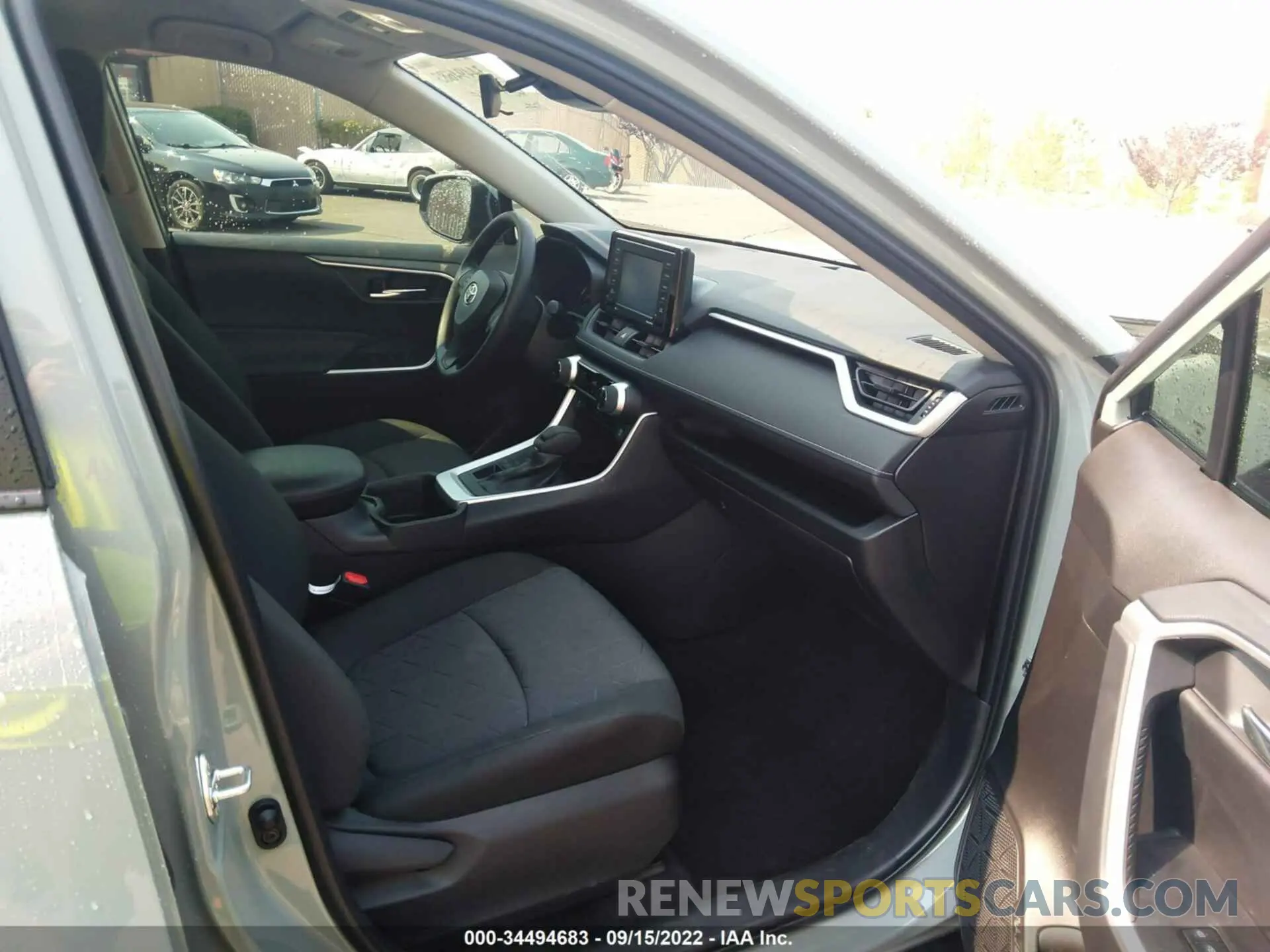 5 fotografías del automóvil dañado 2T3P1RFV6NW270808 TOYOTA RAV4 2022