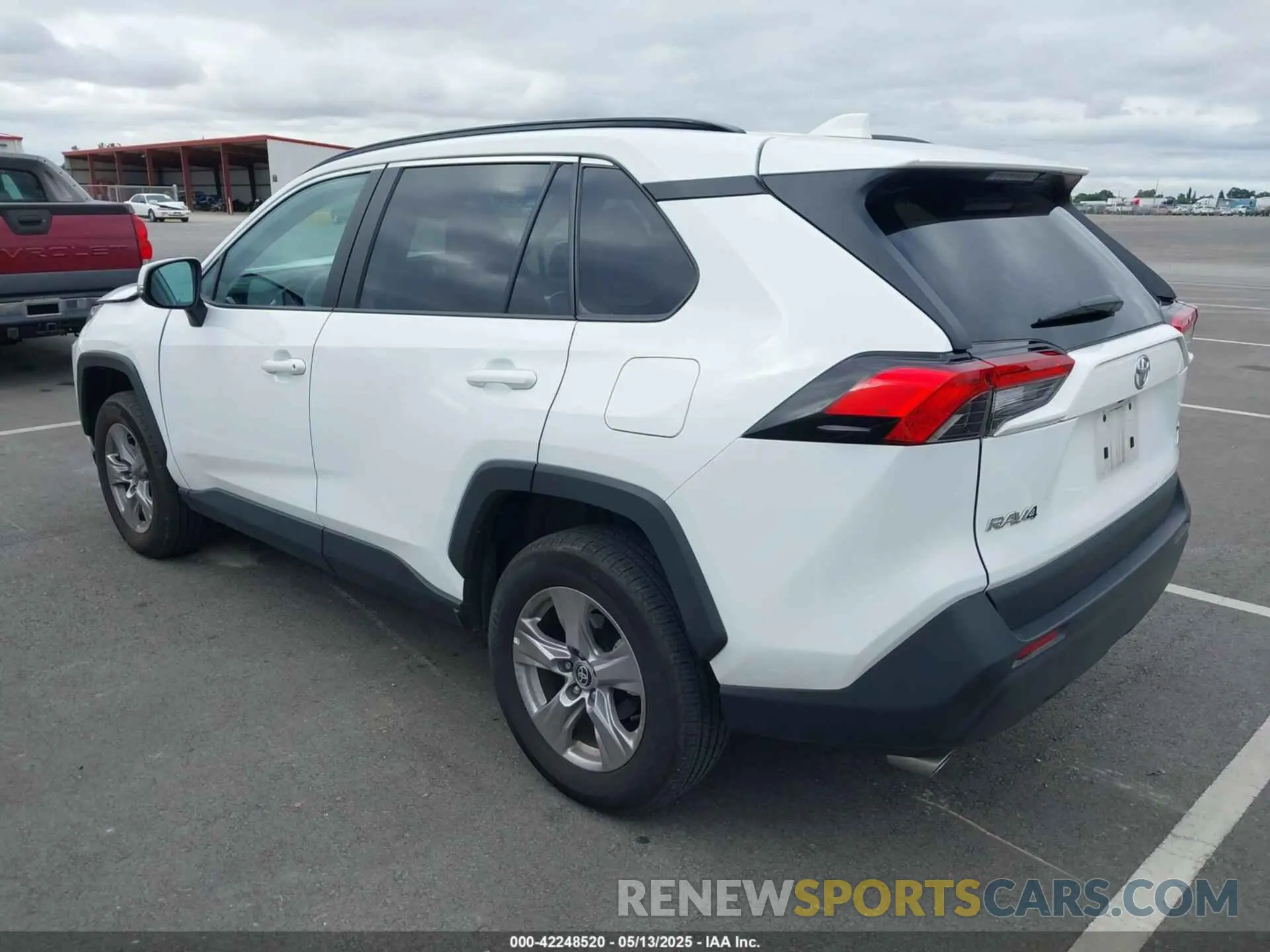 3 fotografías del automóvil dañado 2T3P1RFV6NW315780 TOYOTA RAV4 2022