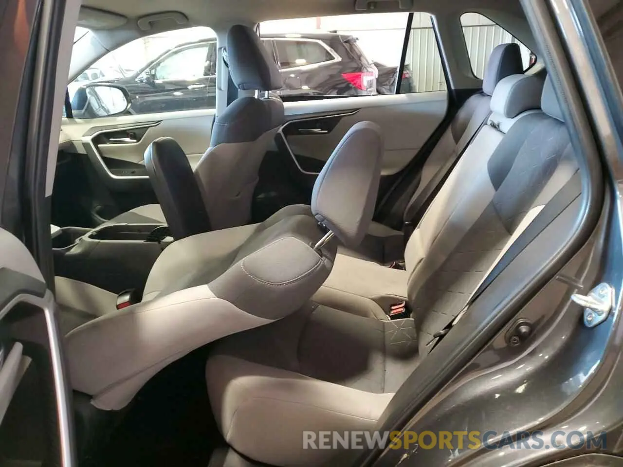 11 fotografías del automóvil dañado 2T3P1RFV6NW324169 TOYOTA RAV4 2022