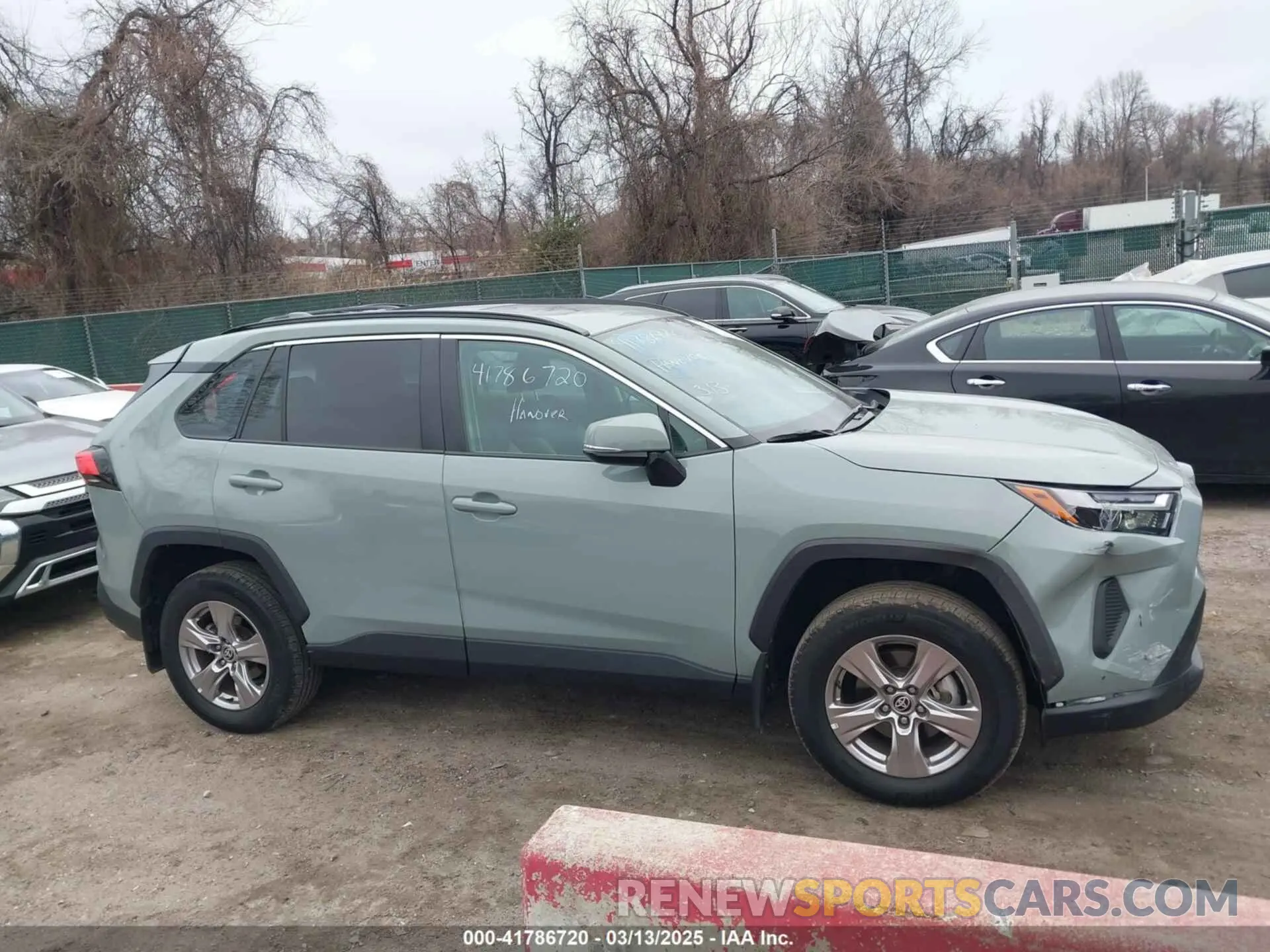 13 fotografías del automóvil dañado 2T3P1RFV7NW294423 TOYOTA RAV4 2022