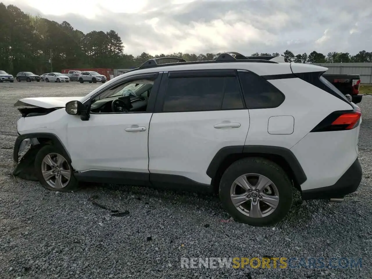 2 fotografías del automóvil dañado 2T3P1RFV8NC265479 TOYOTA RAV4 2022