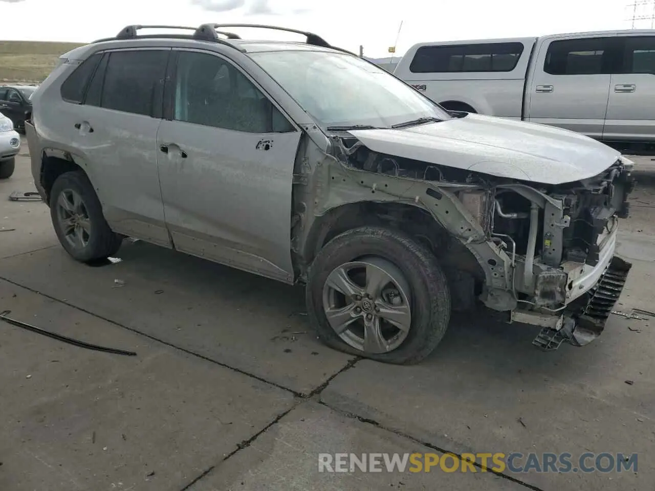 4 fotografías del automóvil dañado 2T3P1RFV8NC266261 TOYOTA RAV4 2022
