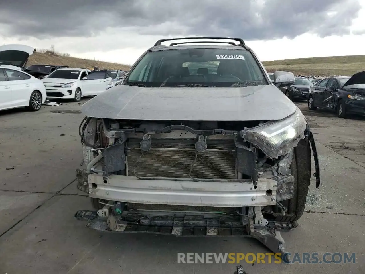 5 fotografías del automóvil dañado 2T3P1RFV8NC266261 TOYOTA RAV4 2022