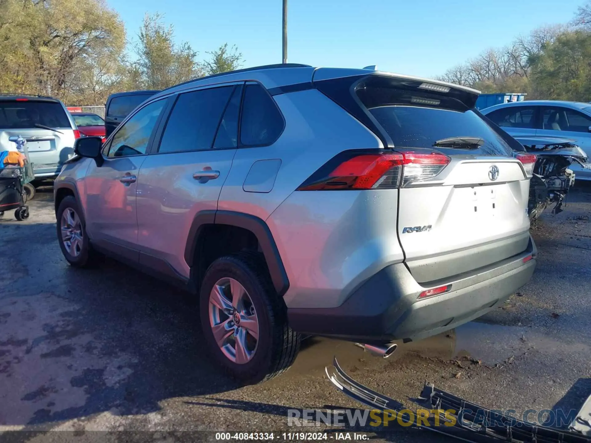 3 fotografías del automóvil dañado 2T3P1RFV8NW286539 TOYOTA RAV4 2022