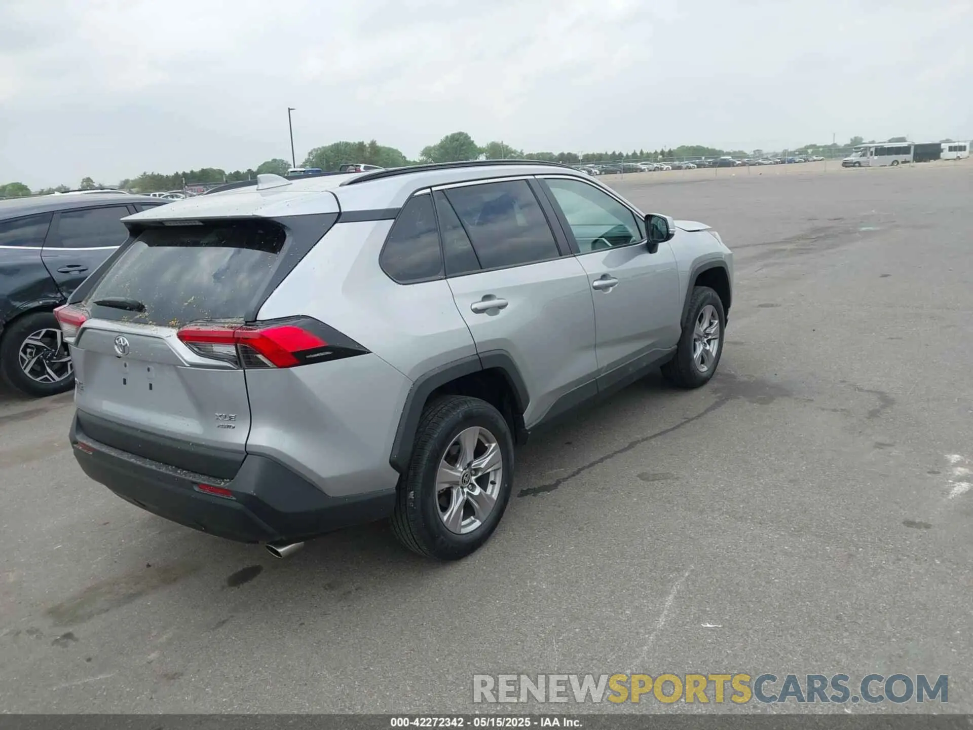 4 fotografías del automóvil dañado 2T3P1RFV8NW299856 TOYOTA RAV4 2022