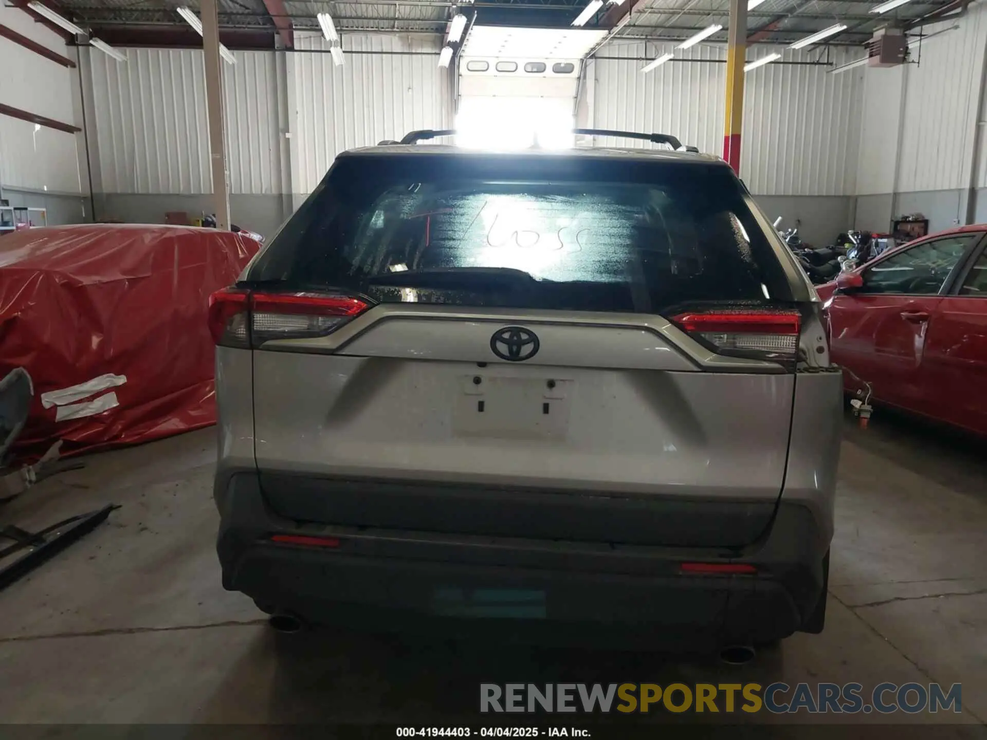 17 fotografías del automóvil dañado 2T3P1RFVXNC261241 TOYOTA RAV4 2022