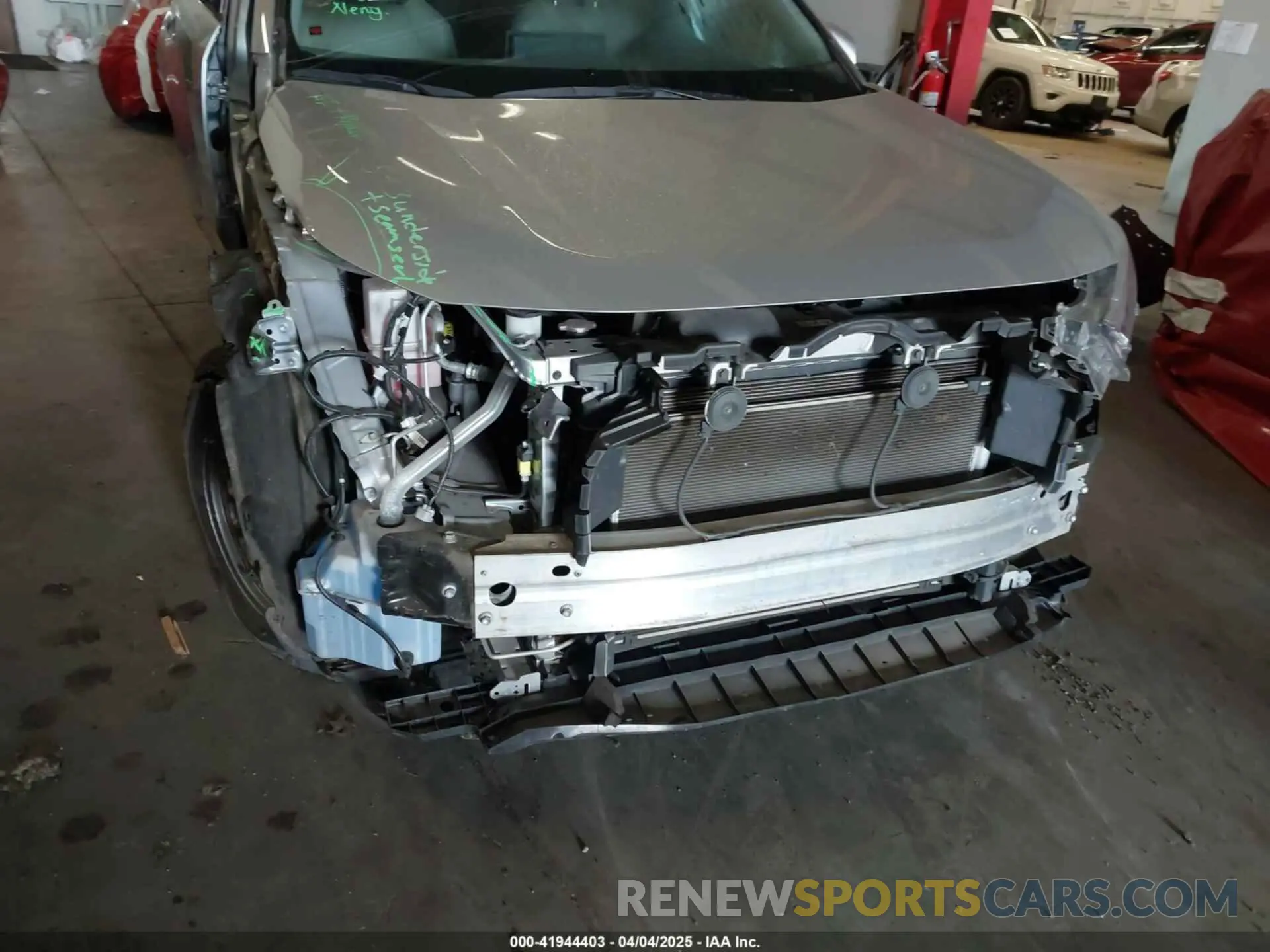 18 fotografías del automóvil dañado 2T3P1RFVXNC261241 TOYOTA RAV4 2022