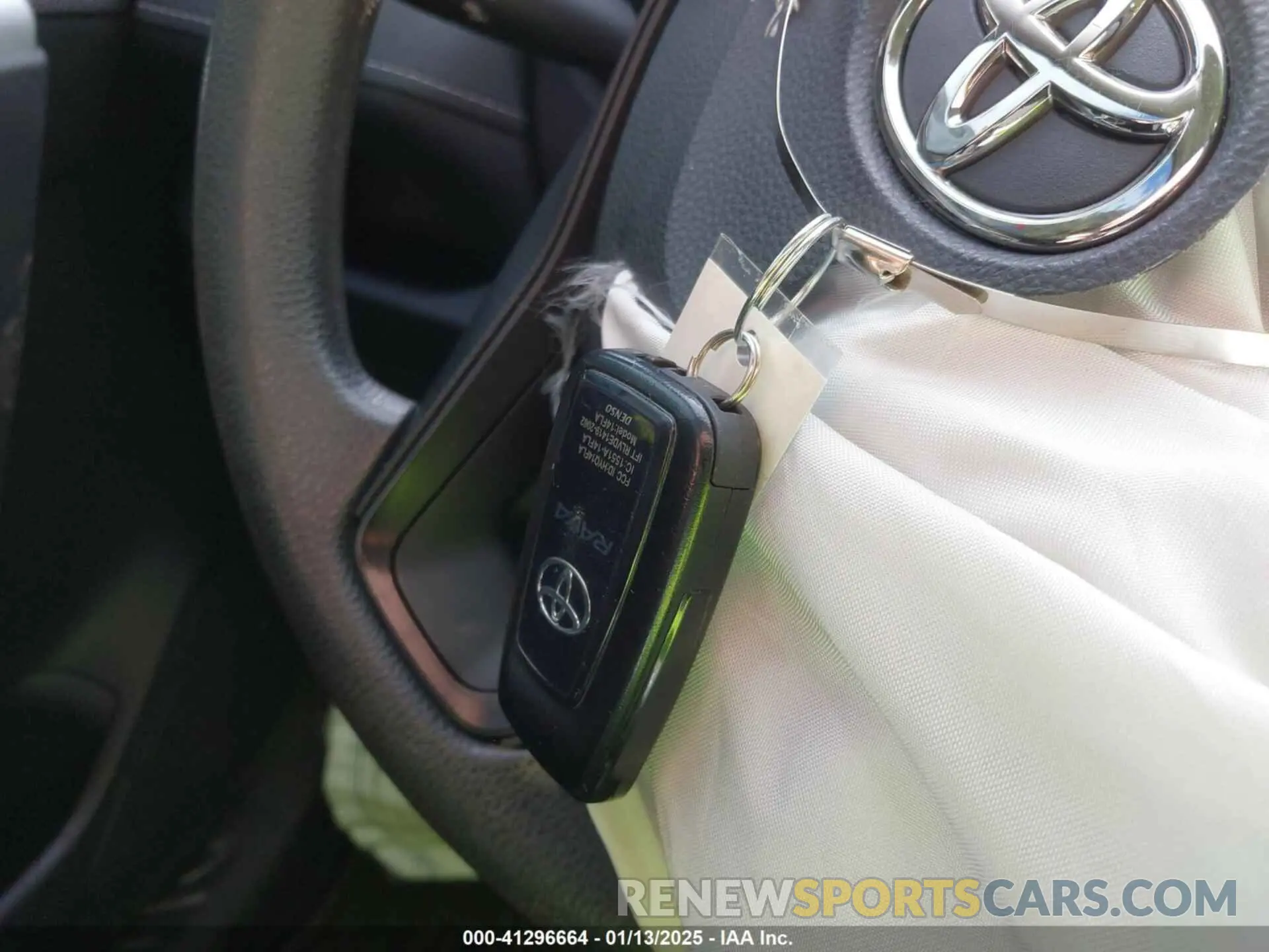 11 fotografías del automóvil dañado 2T3P1RFVXNW262291 TOYOTA RAV4 2022