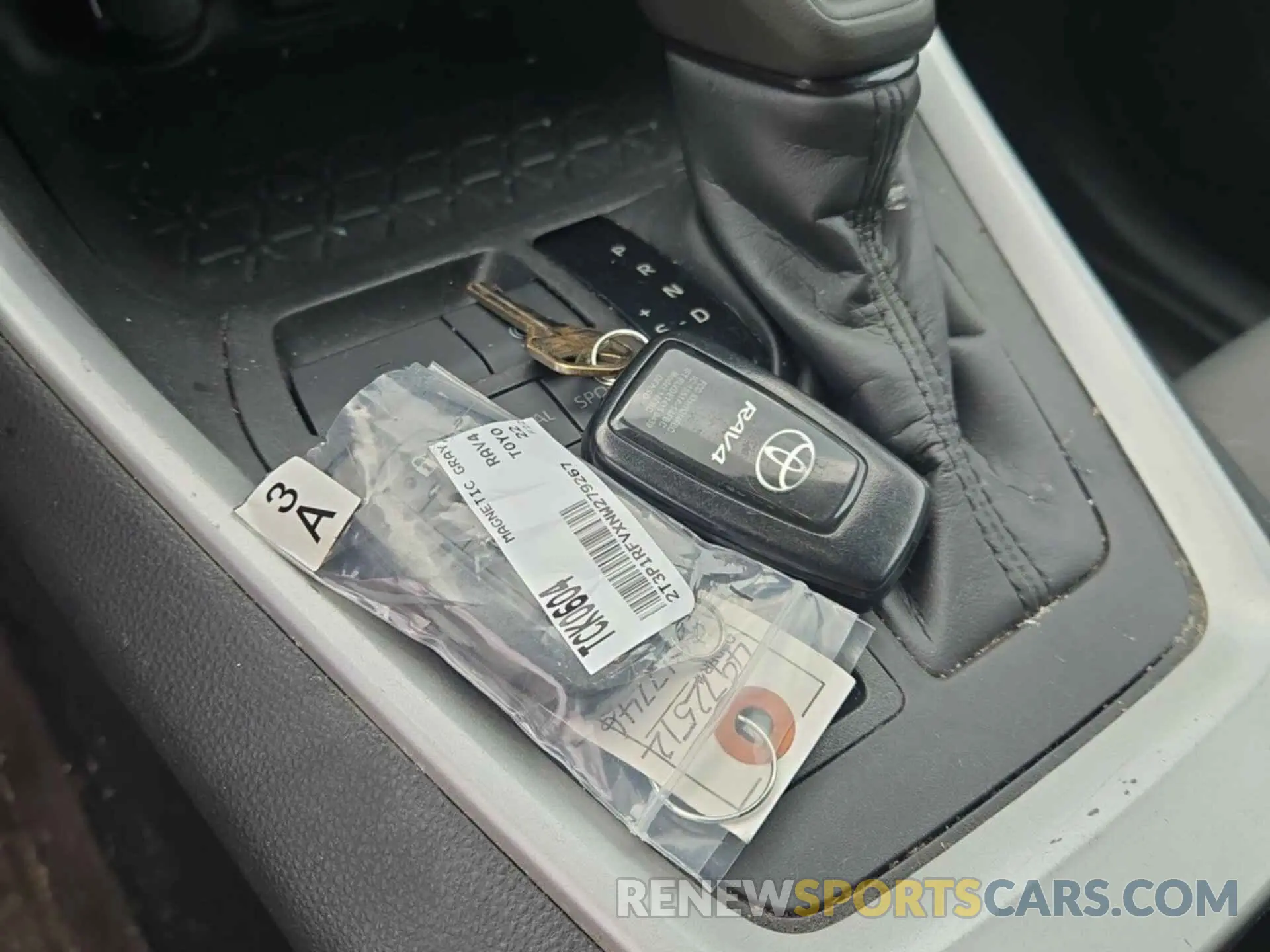 11 fotografías del automóvil dañado 2T3P1RFVXNW279267 TOYOTA RAV4 2022