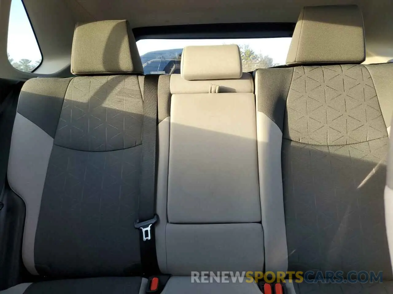 10 fotografías del automóvil dañado 2T3P1RFVXNW307701 TOYOTA RAV4 2022