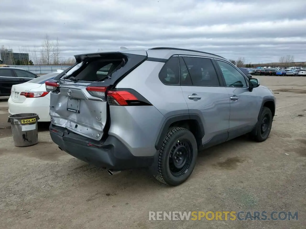 3 fotografías del automóvil dañado 2T3R1RFV5NC286637 TOYOTA RAV4 2022